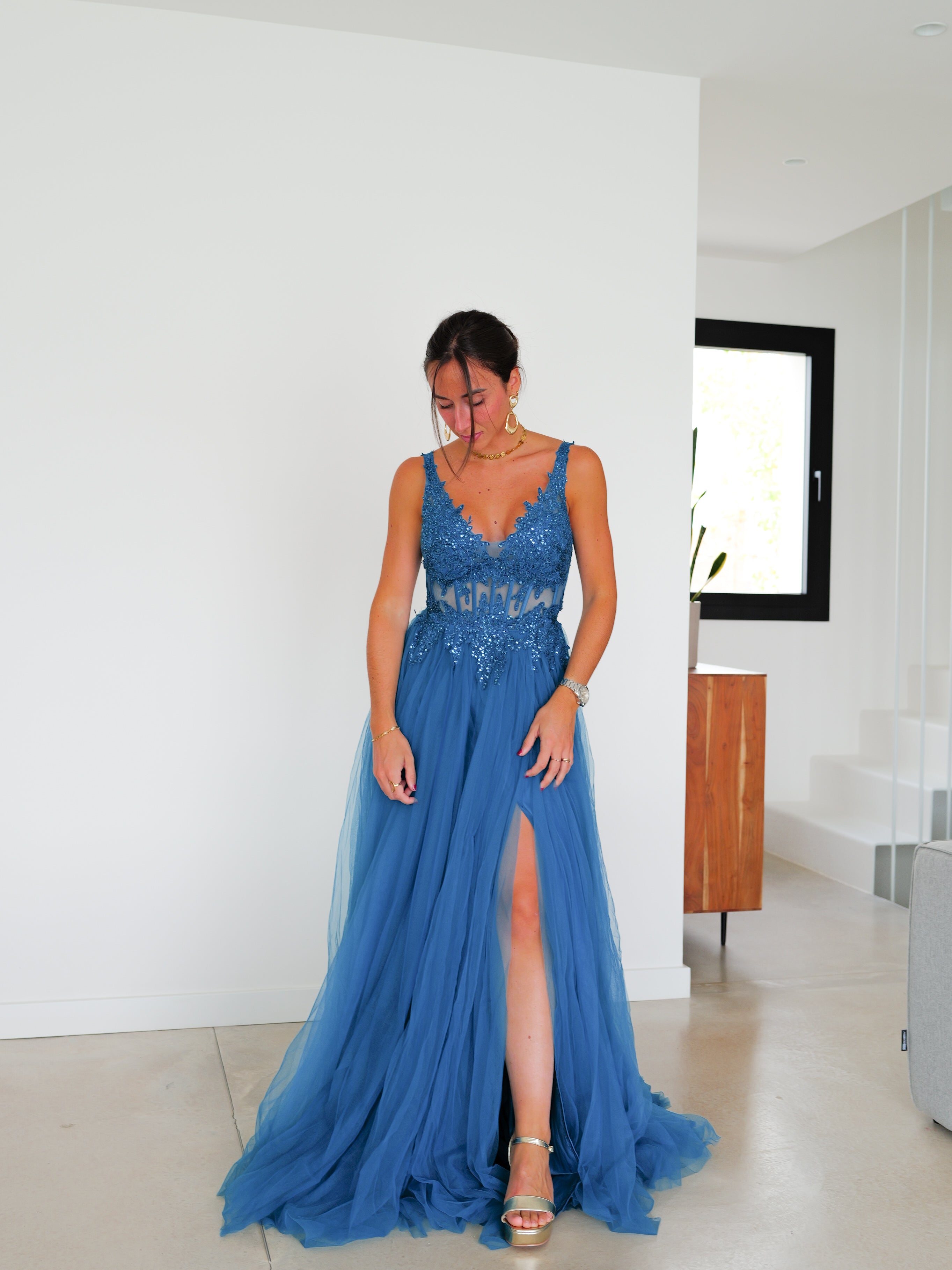 Vestido corsé pico tulle petroleo