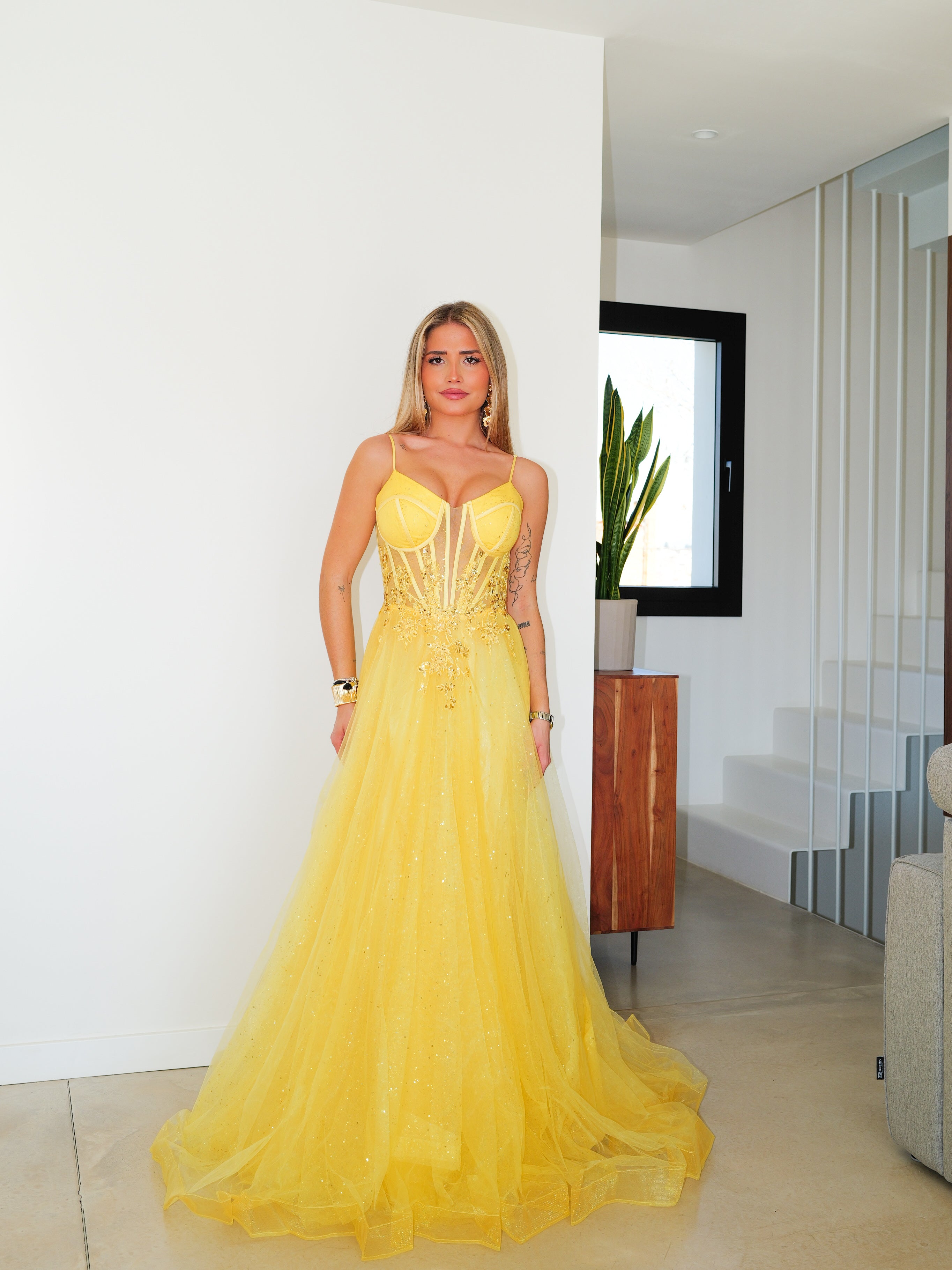 Vestido corse flores tulle amarillo