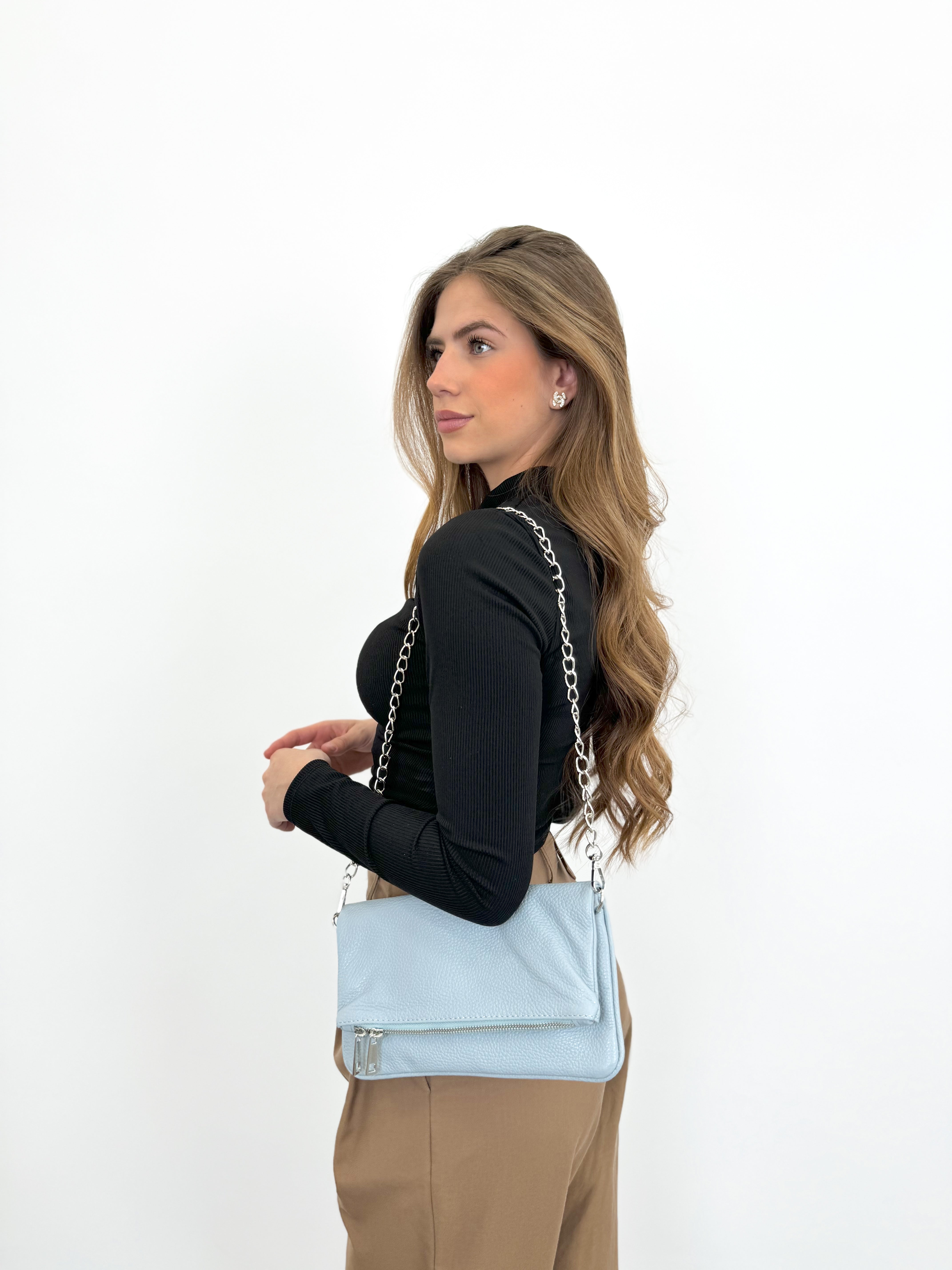 Bolso piel cadenas cielo