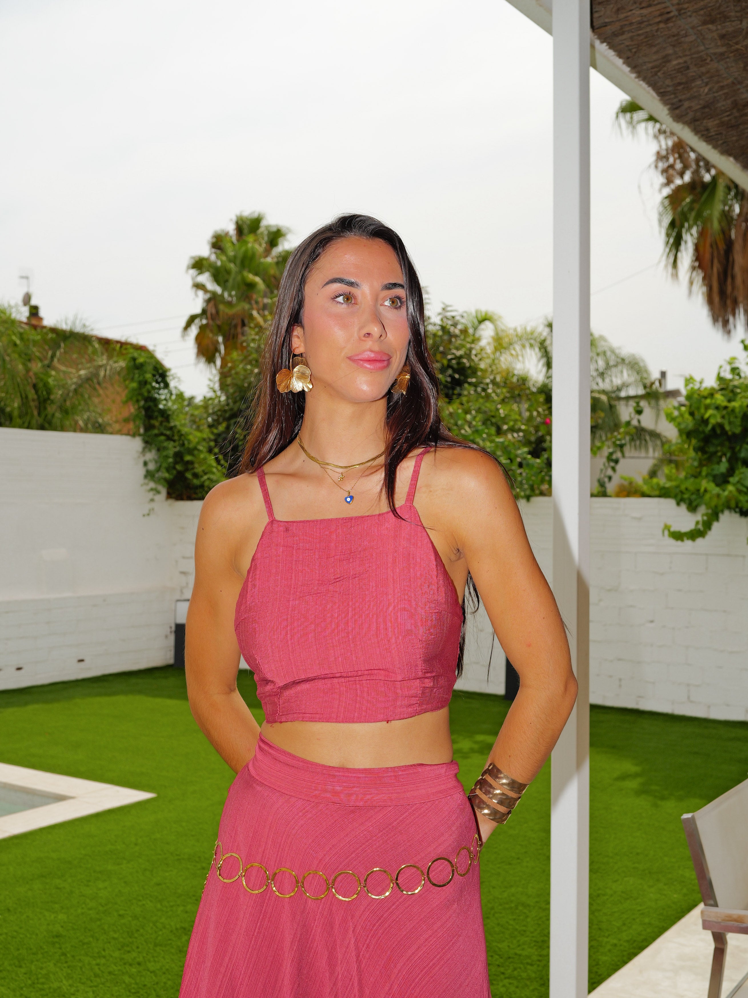 Conjunto falda lazos burdeos