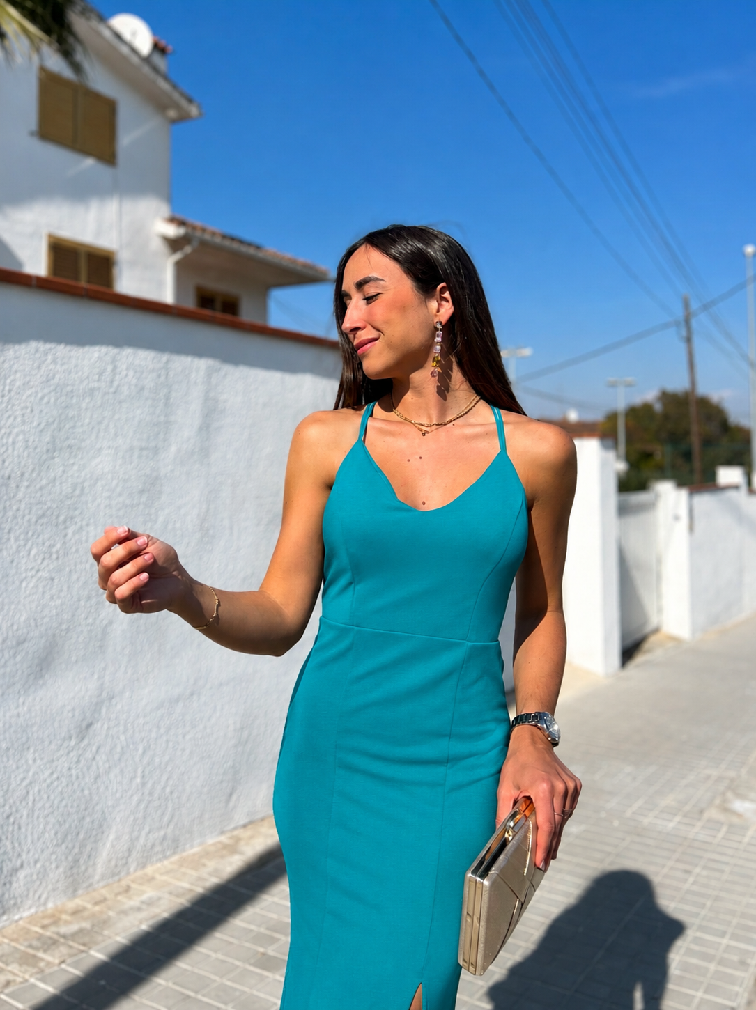 Vestido largo cola turquesa