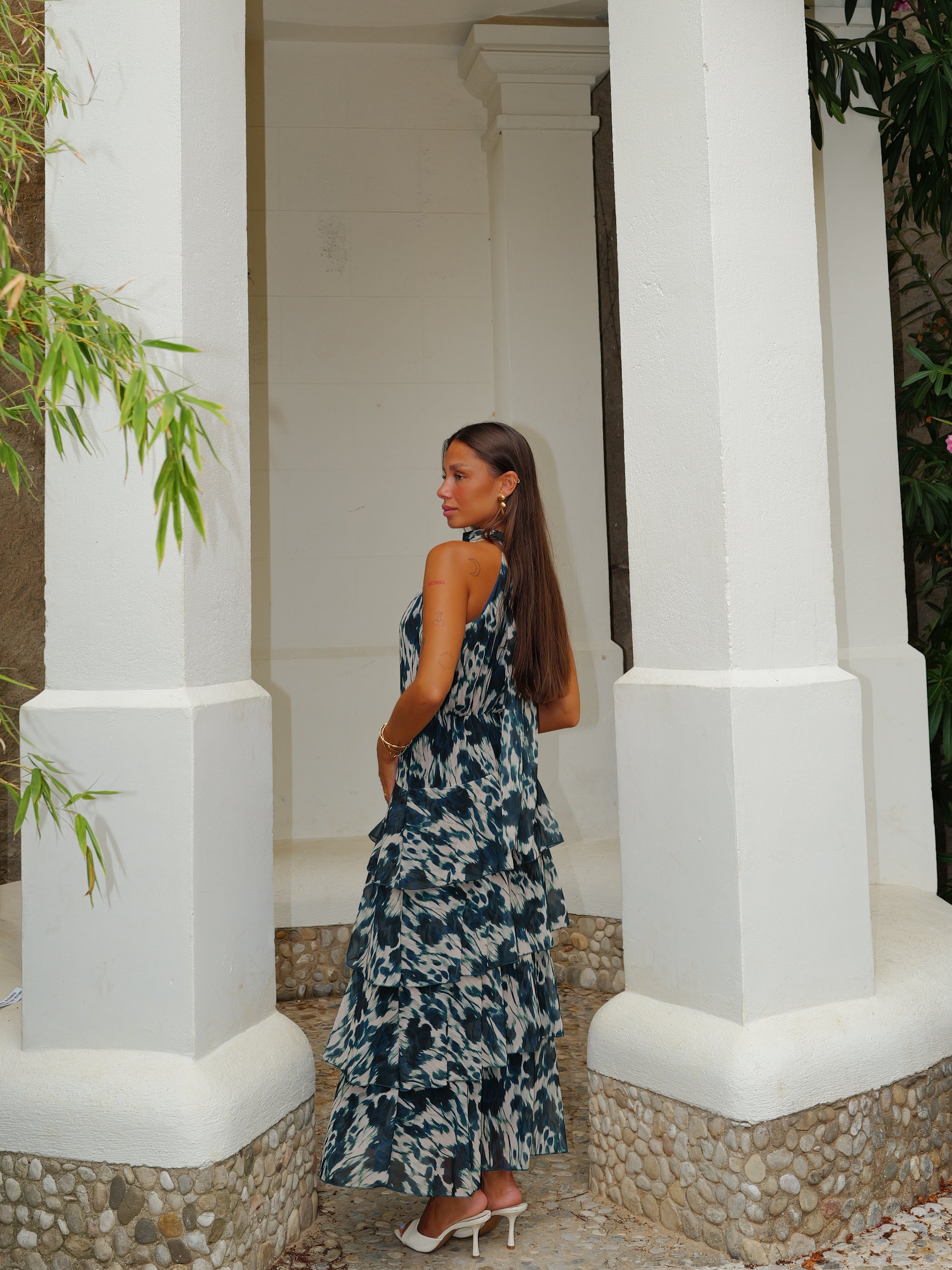 Robe longue à col licou et nœud, imprimé bleu pétrole