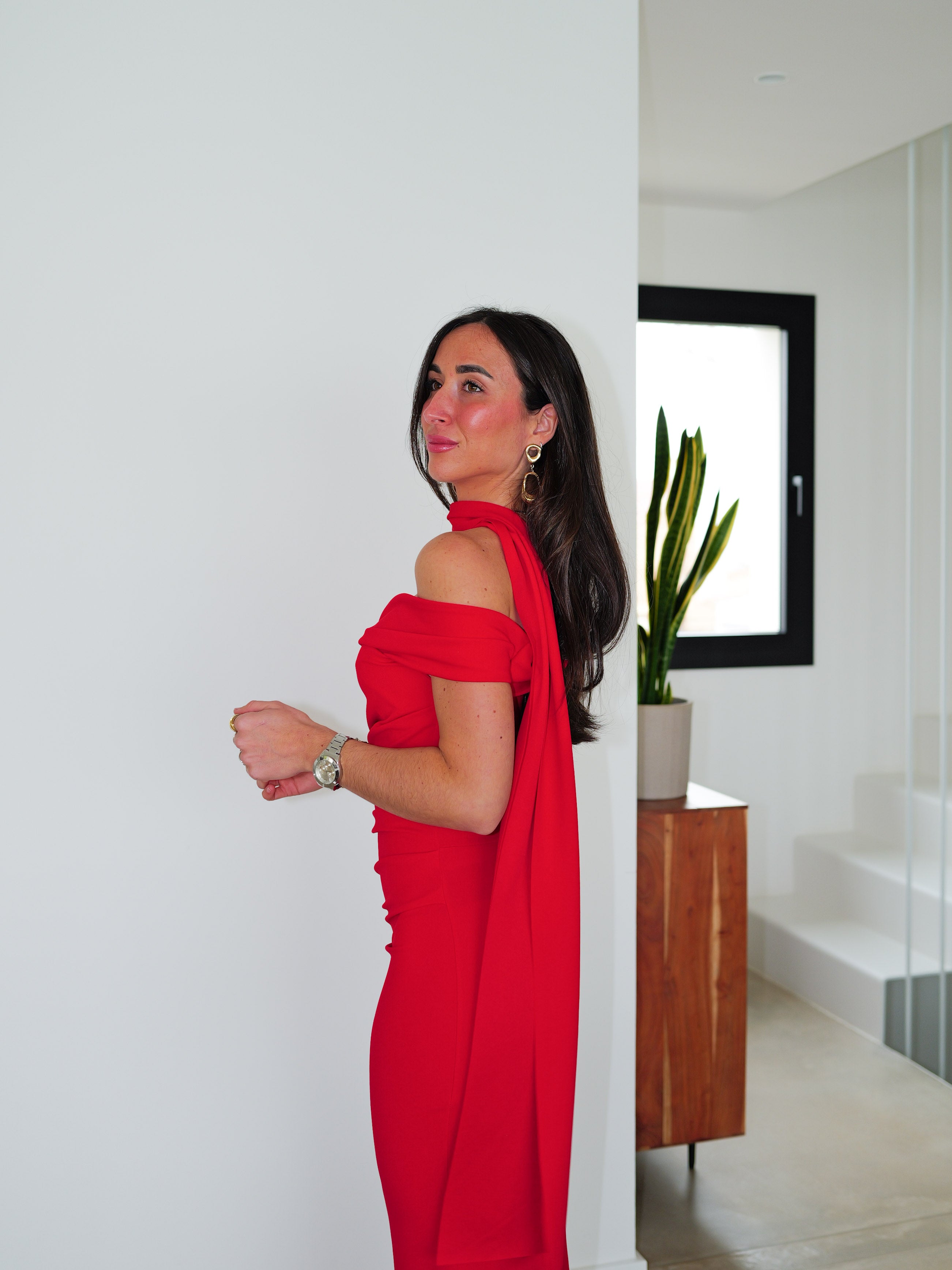 Abito asimmetrico a girocollo rosso