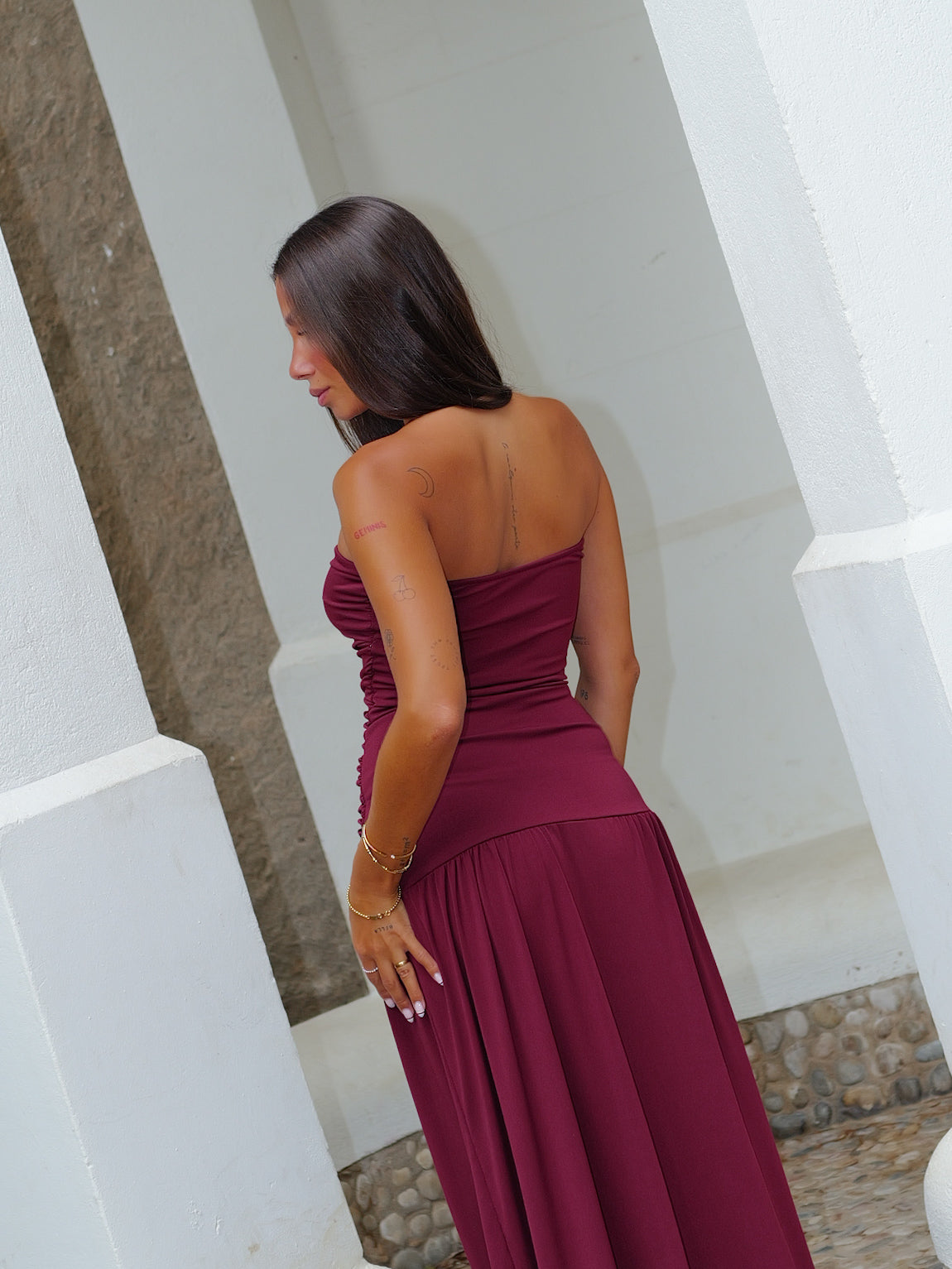 Vestido largo palabra fruncido burdeos