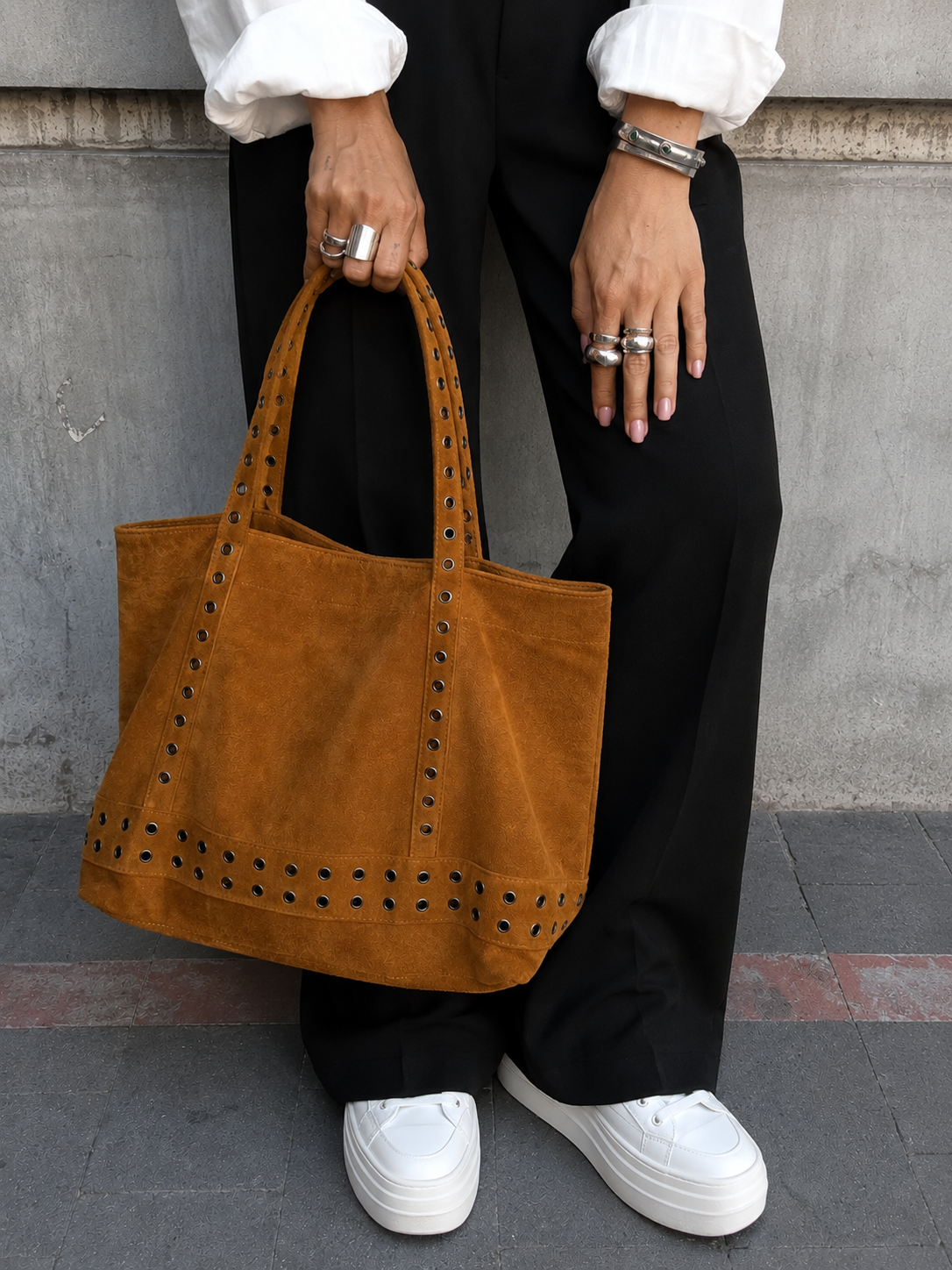 Camel maxi studded bag