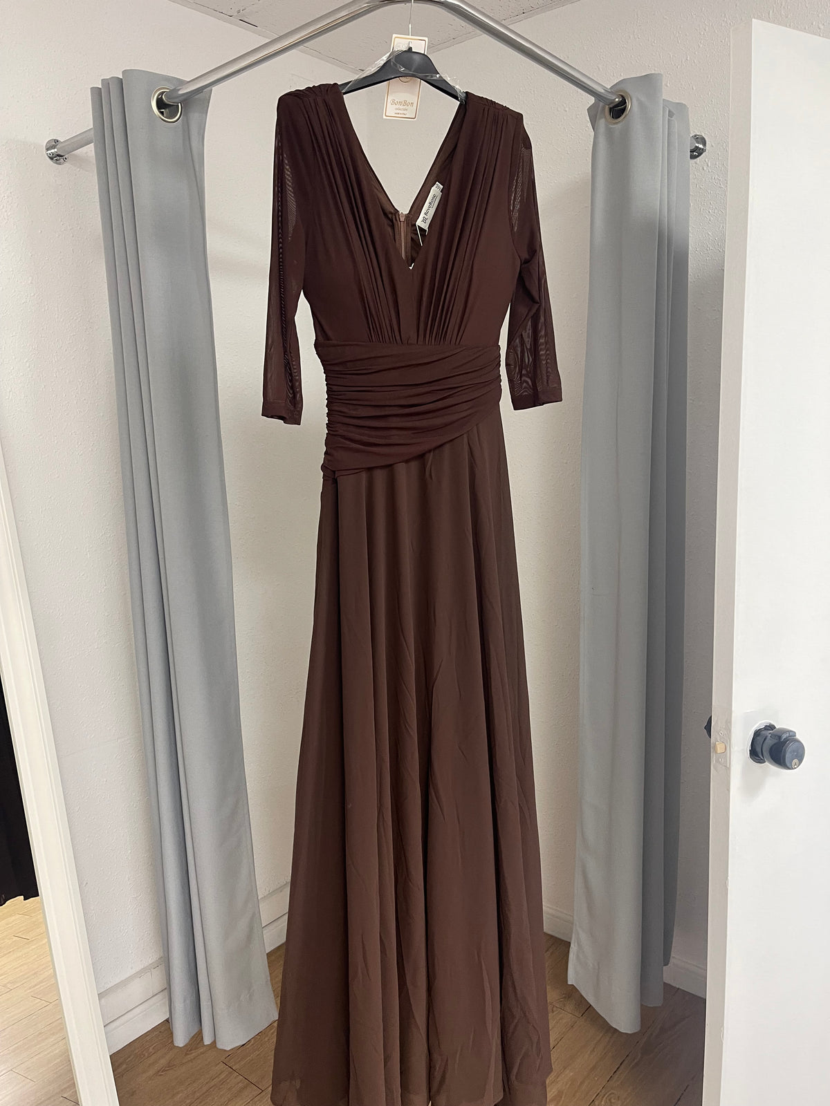 Vestido media manga crepe chocolate