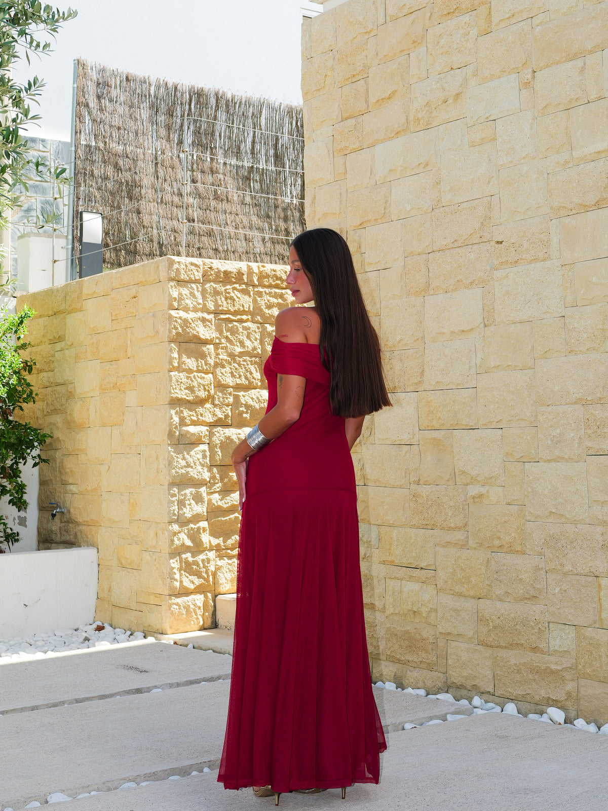Abito midi svasato in tulle color vino