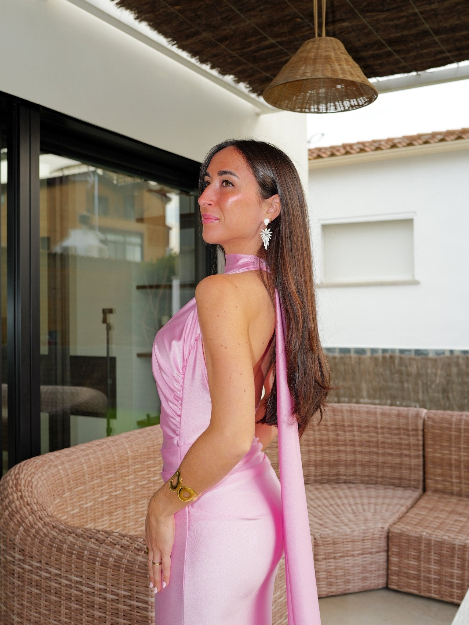 Vestido halter fruncido espalda rosa - SORELLAS