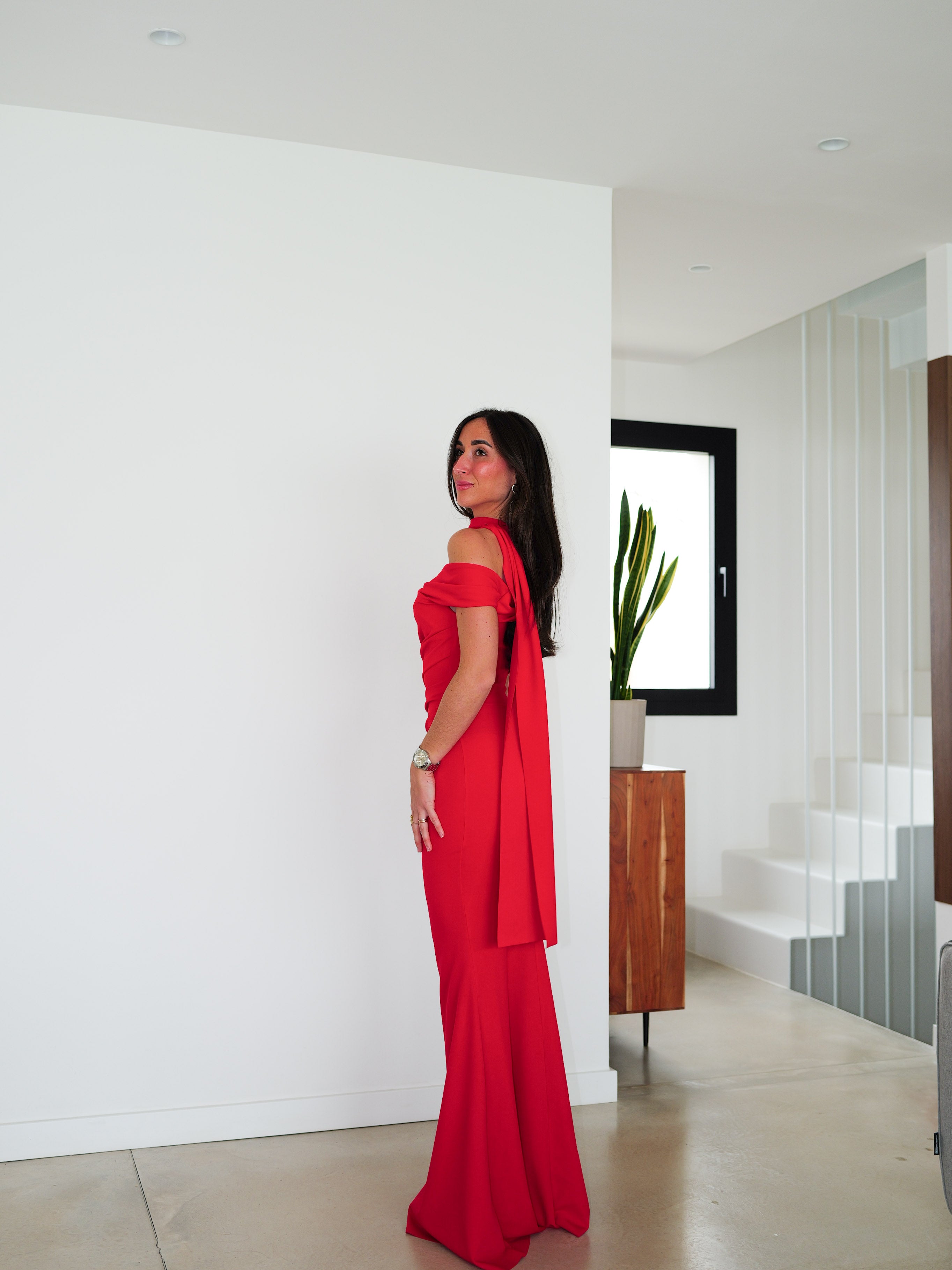 Abito asimmetrico a girocollo rosso