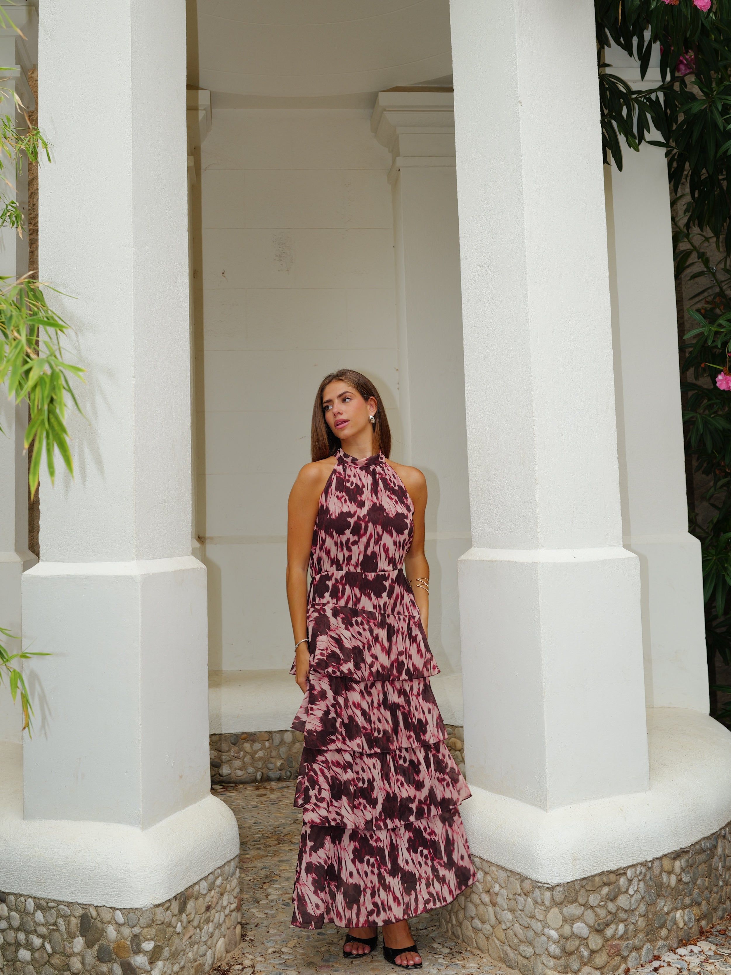 Vestido largo halter lazo estampado burdeos