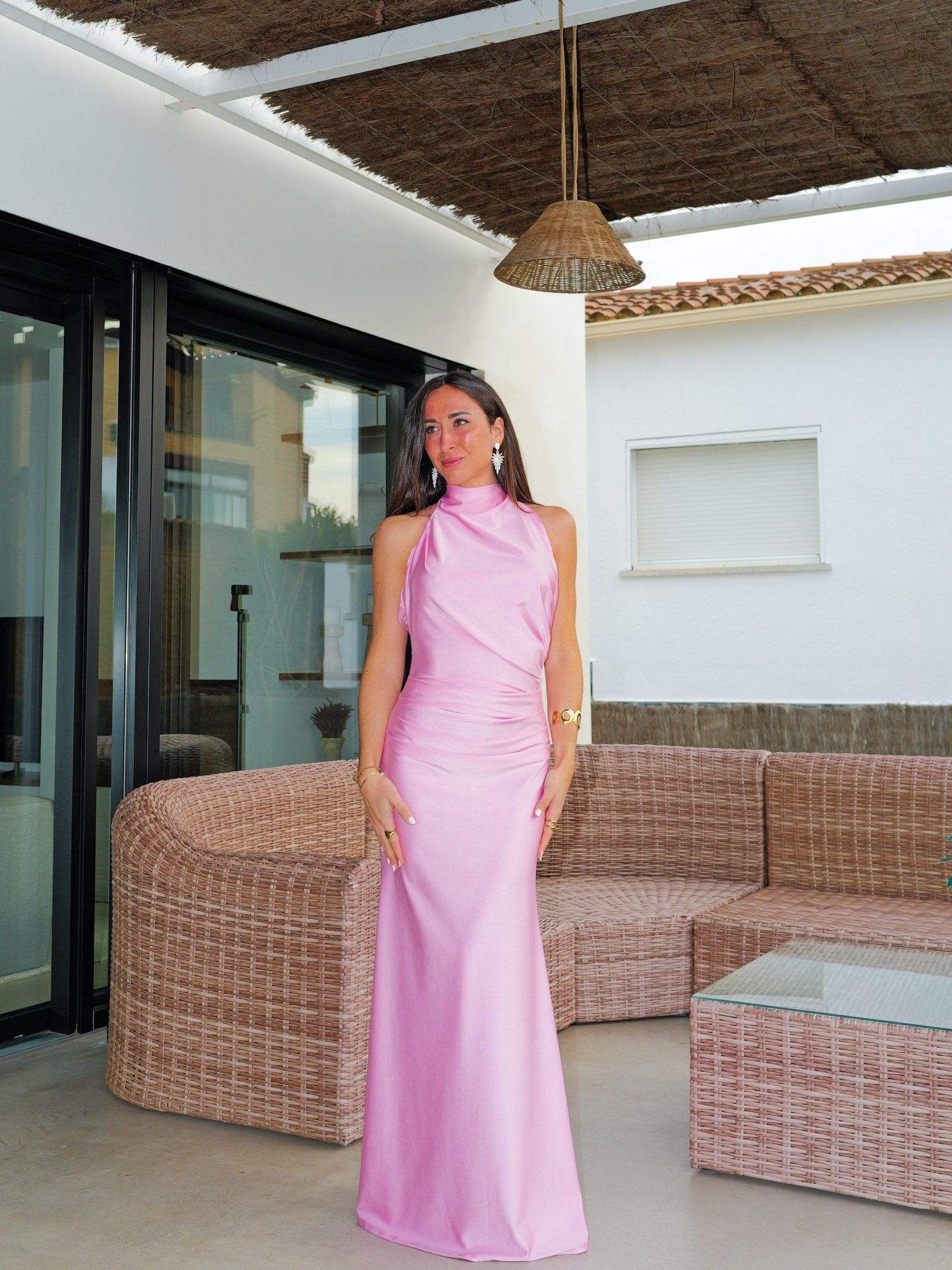 Vestido halter fruncido espalda rosa - SORELLAS