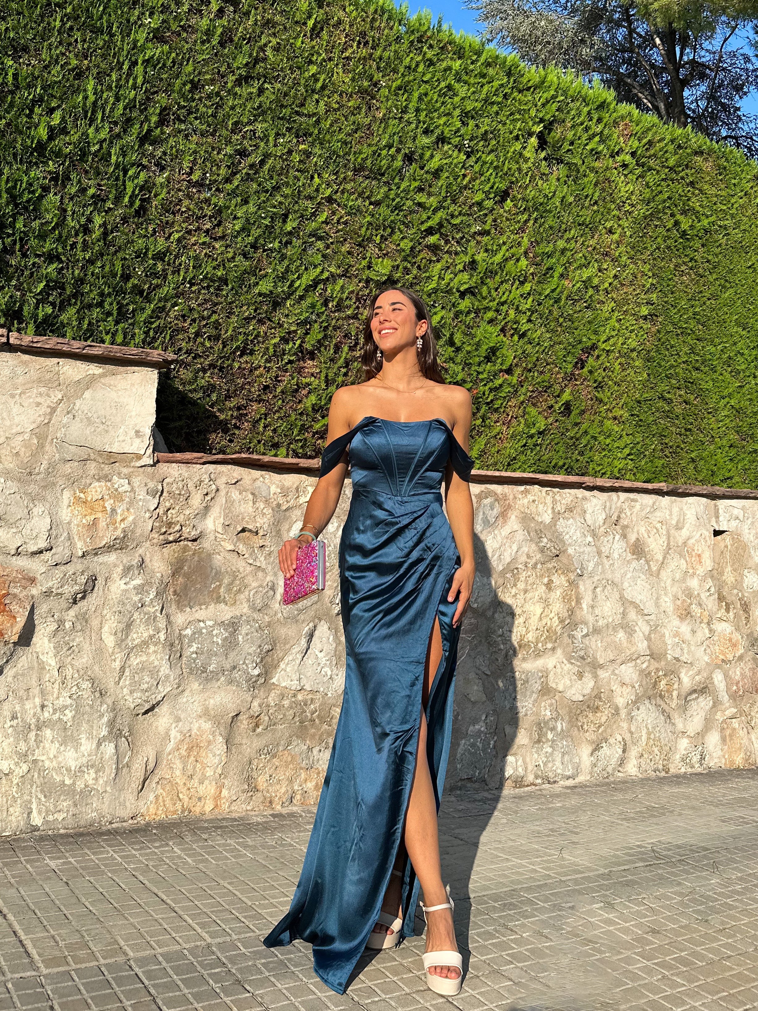 Robe baleines en satin pétrole