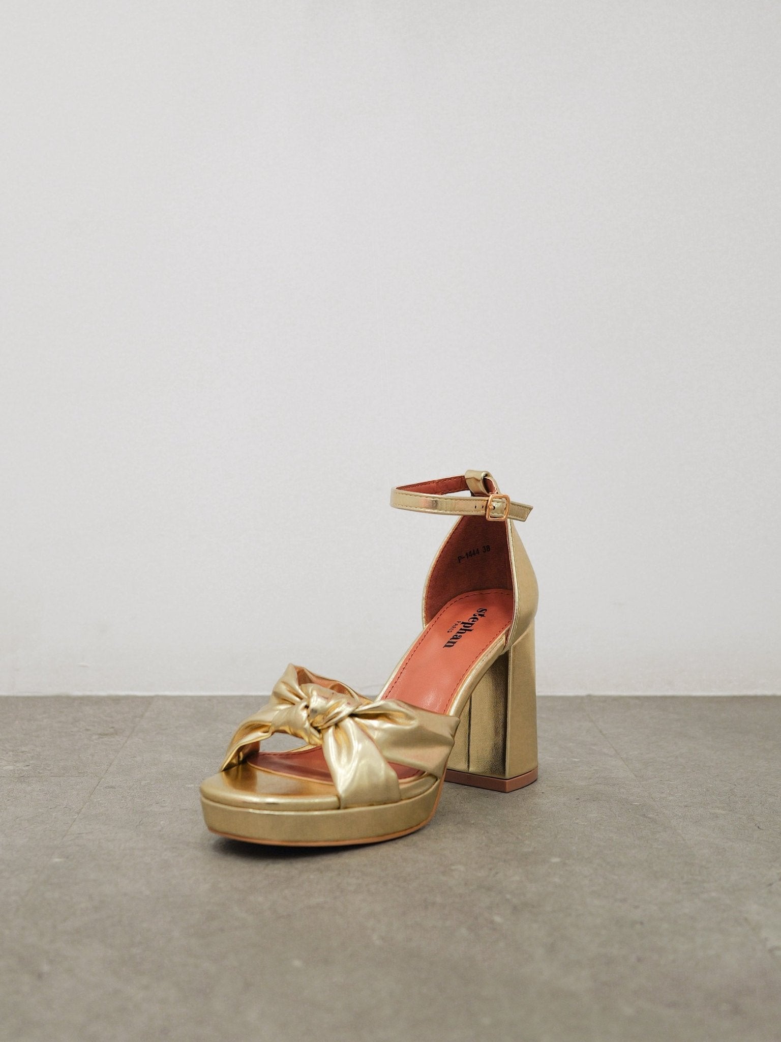 Chaussures à plateforme et nœud doré - SORELLAS
