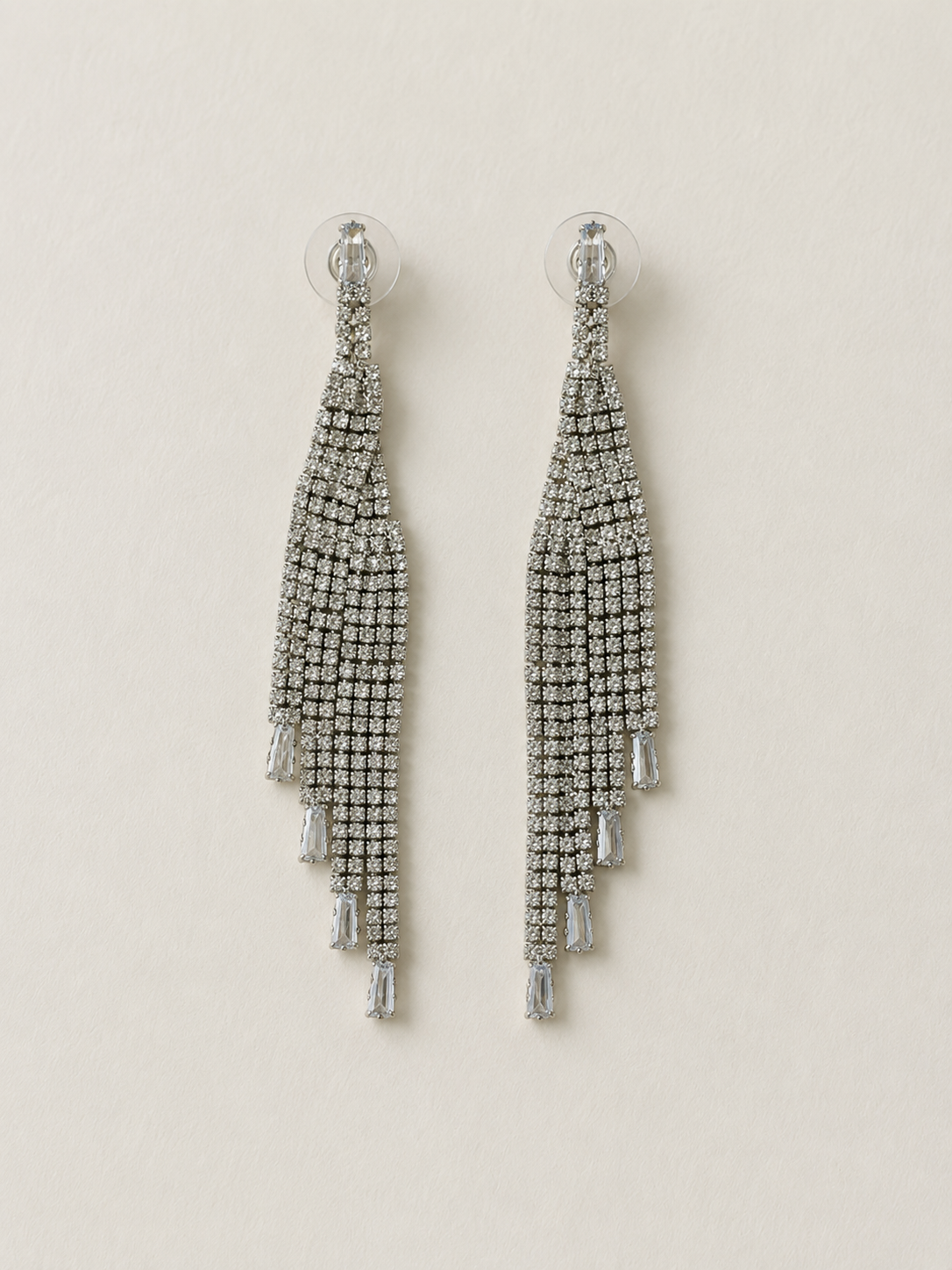 BOUCLES D'OREILLES cascade asymétrique, brillants argentés