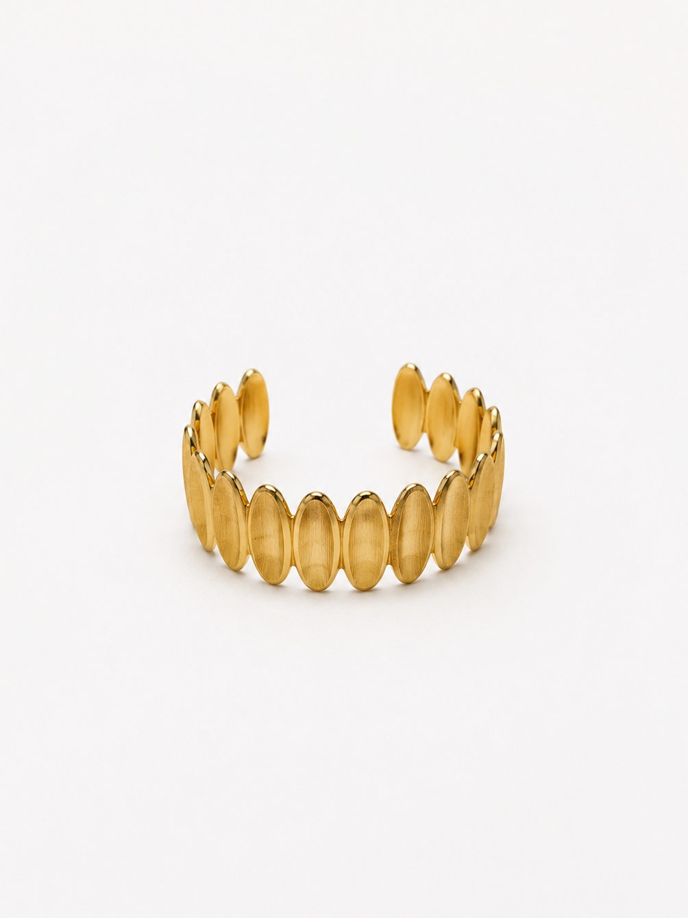 Brazalete óvalos dorado