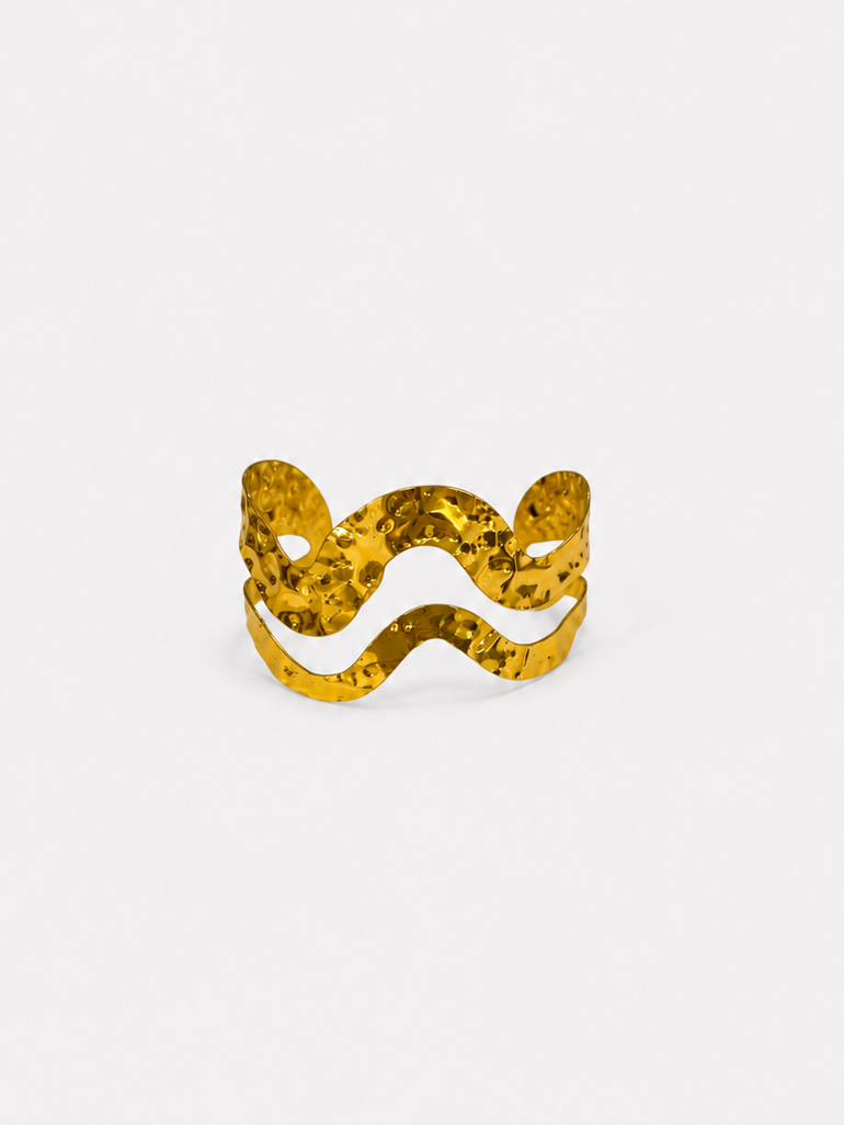 Pulseira de ondas cortadas banhada a ouro