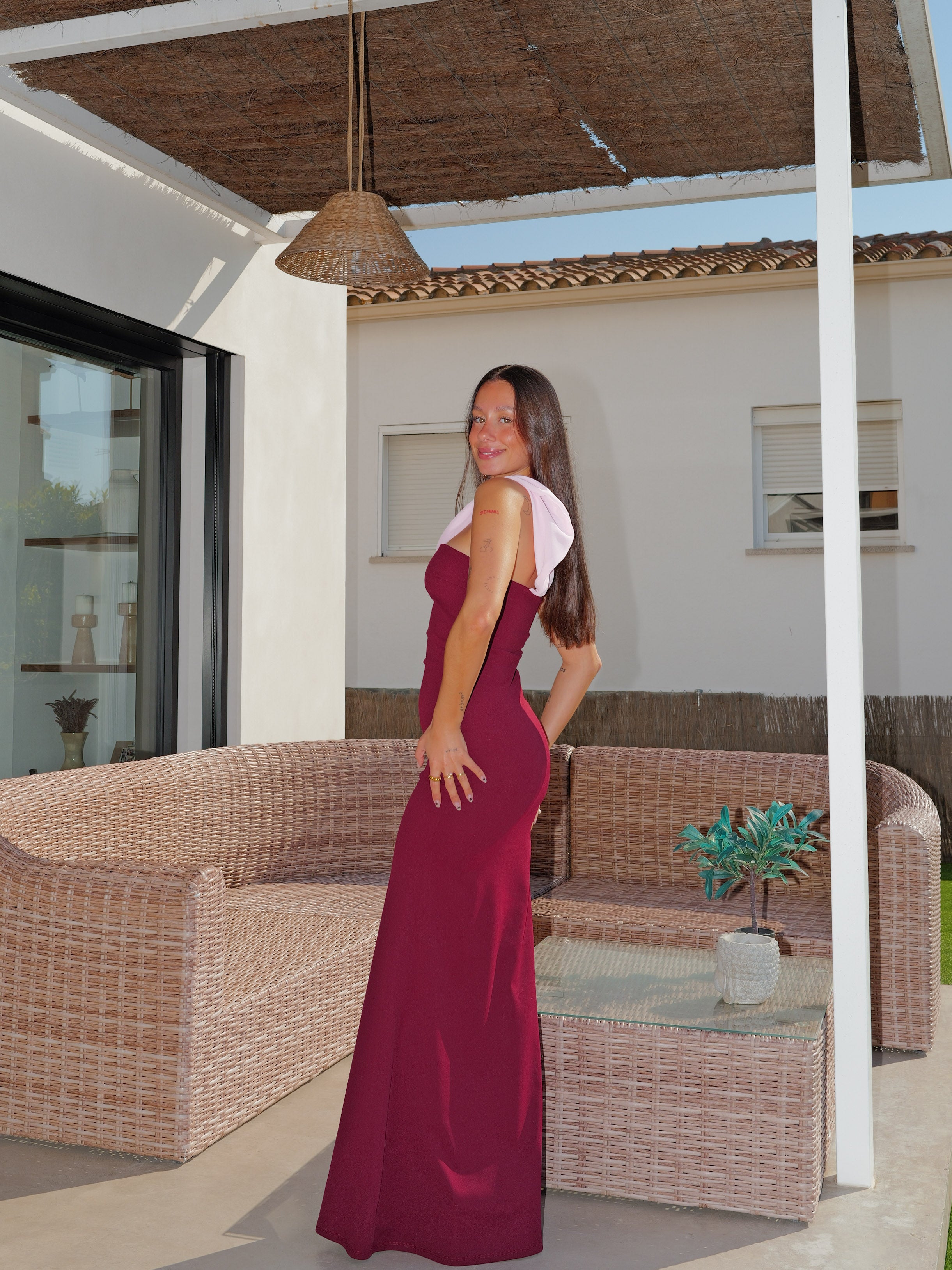 Vestido asim manga multi burdeos