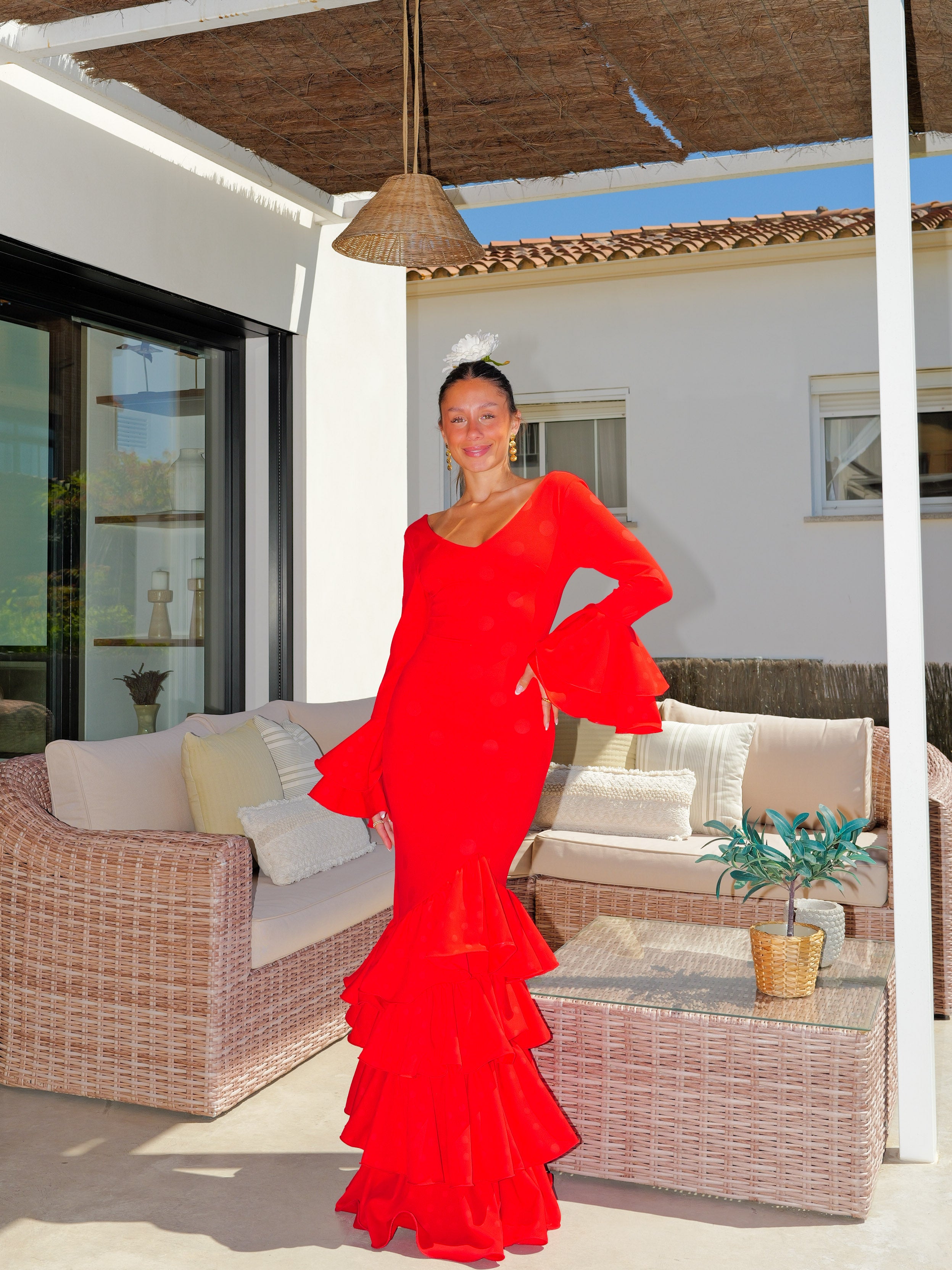 Traje flamenca volantes asimétrico lunares rojo