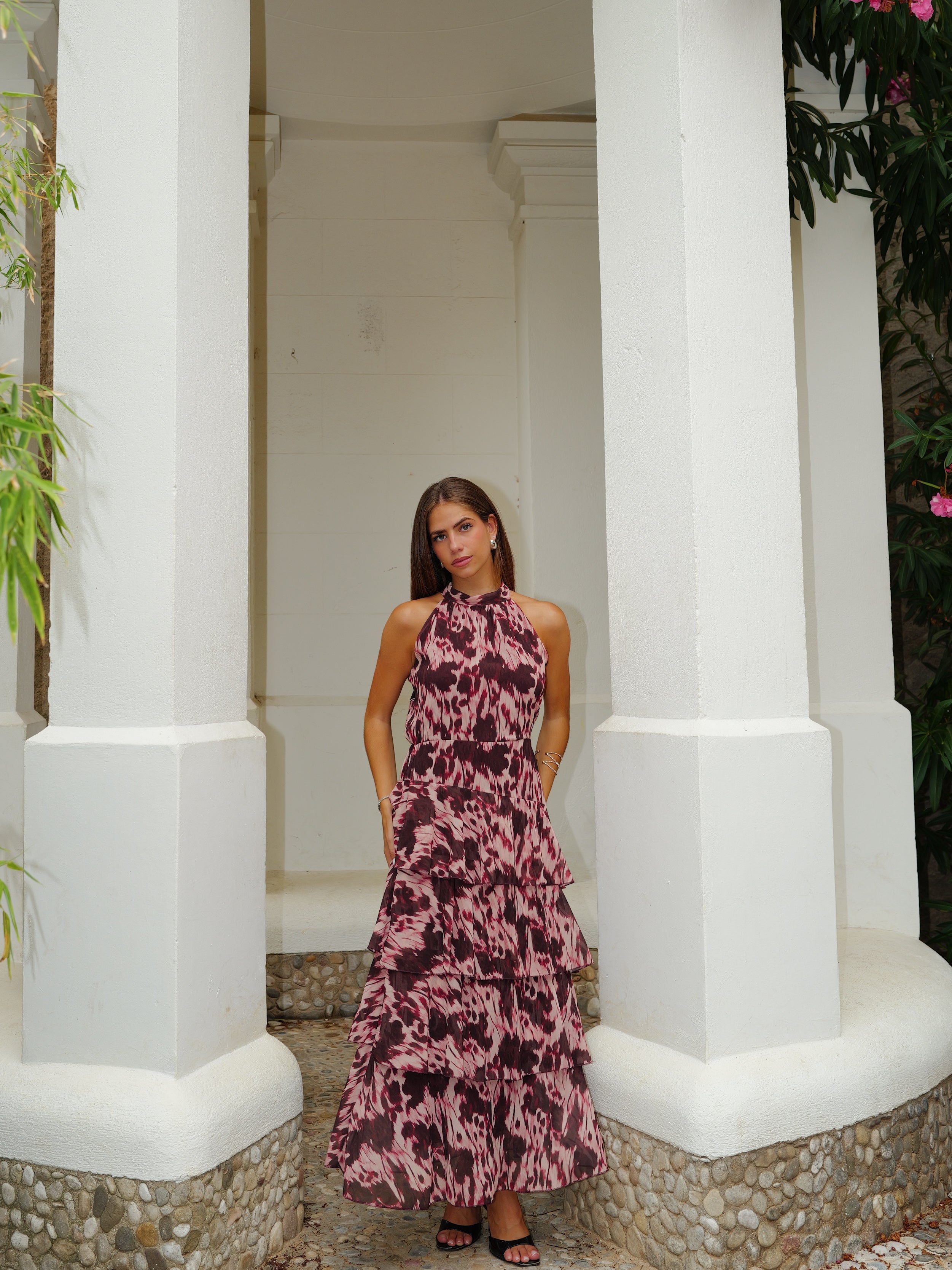 Vestido largo halter lazo estampado burdeos
