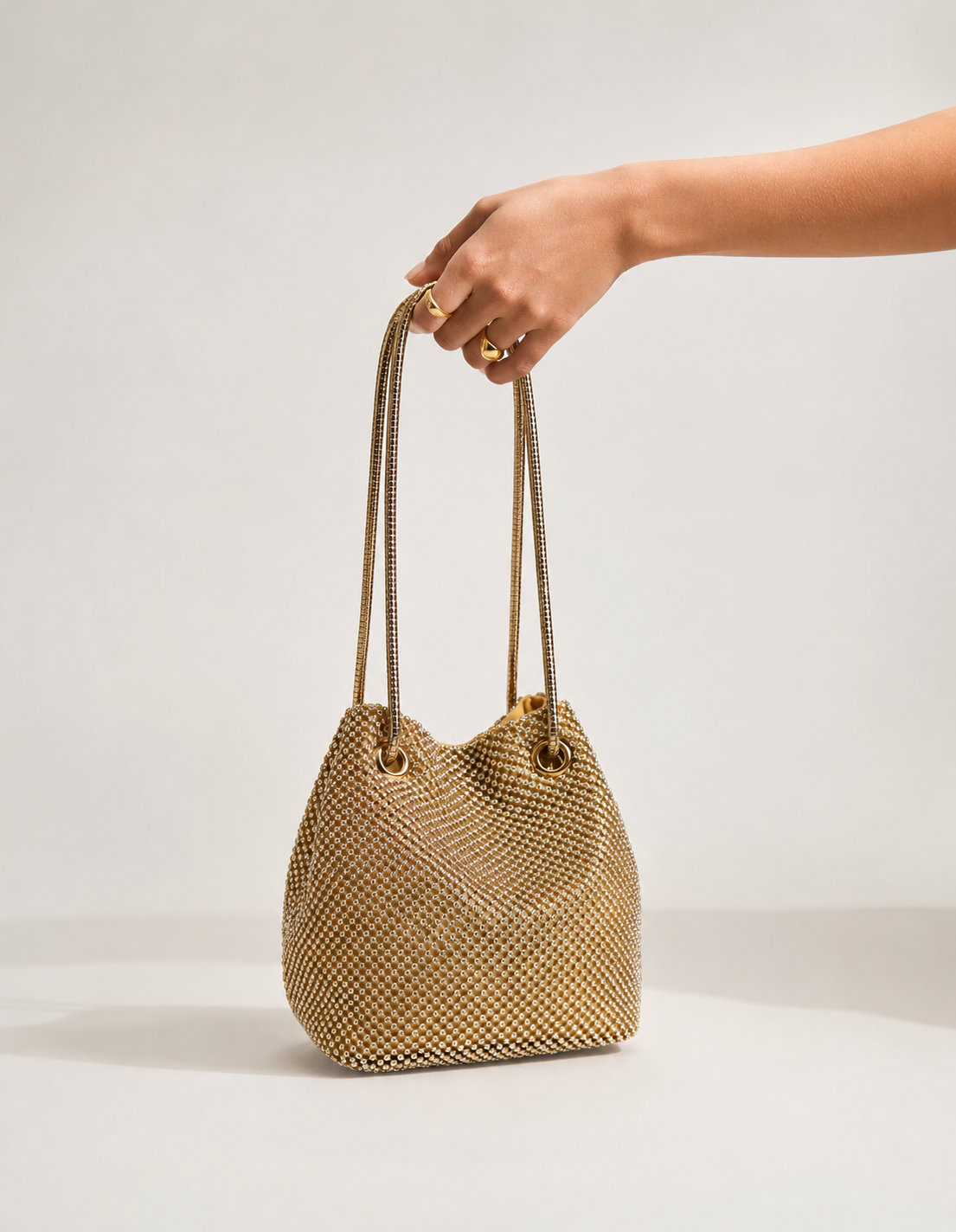 Clutch saco fiesta dorado
