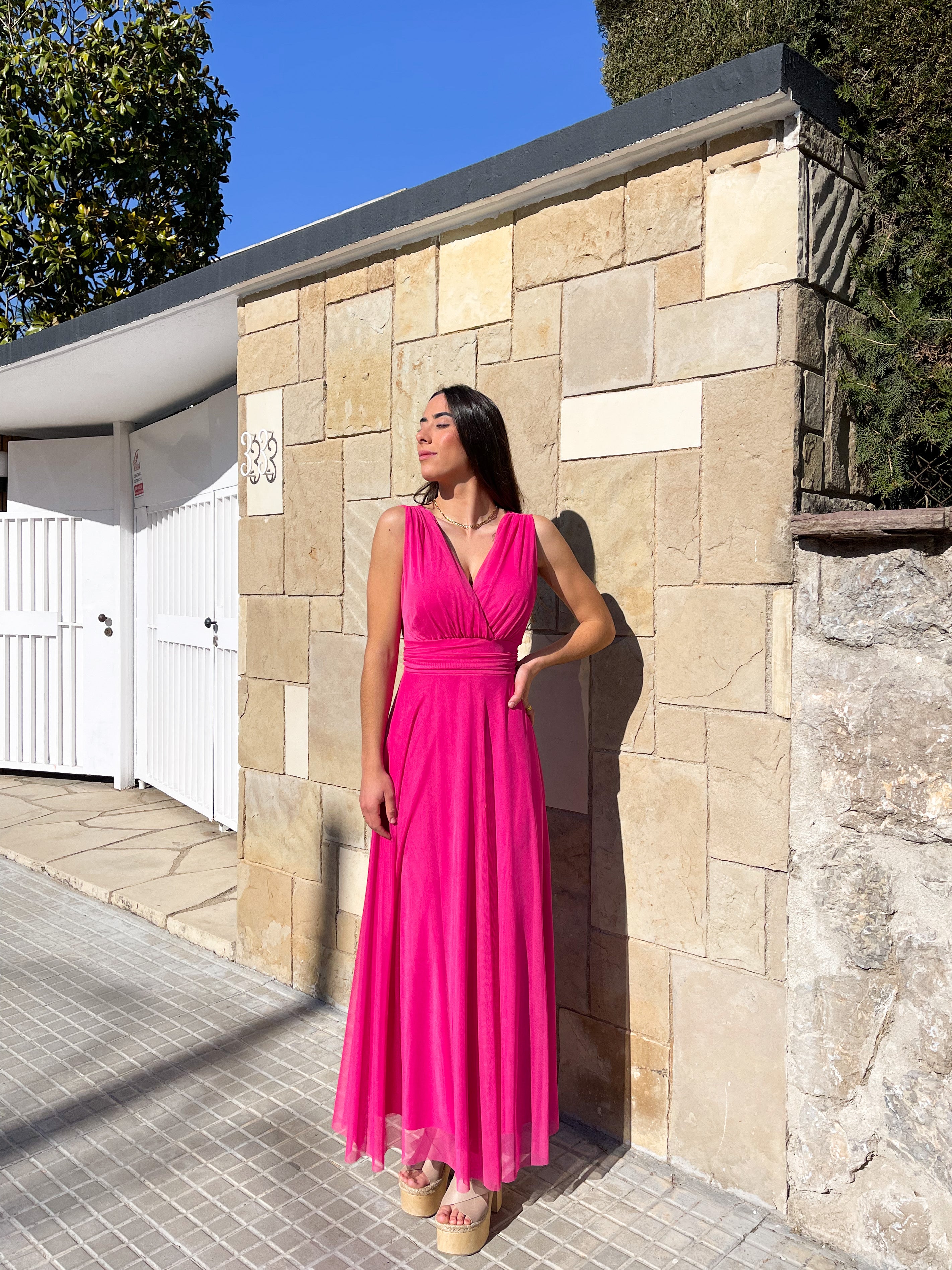 Vestido tulle pico fucsia