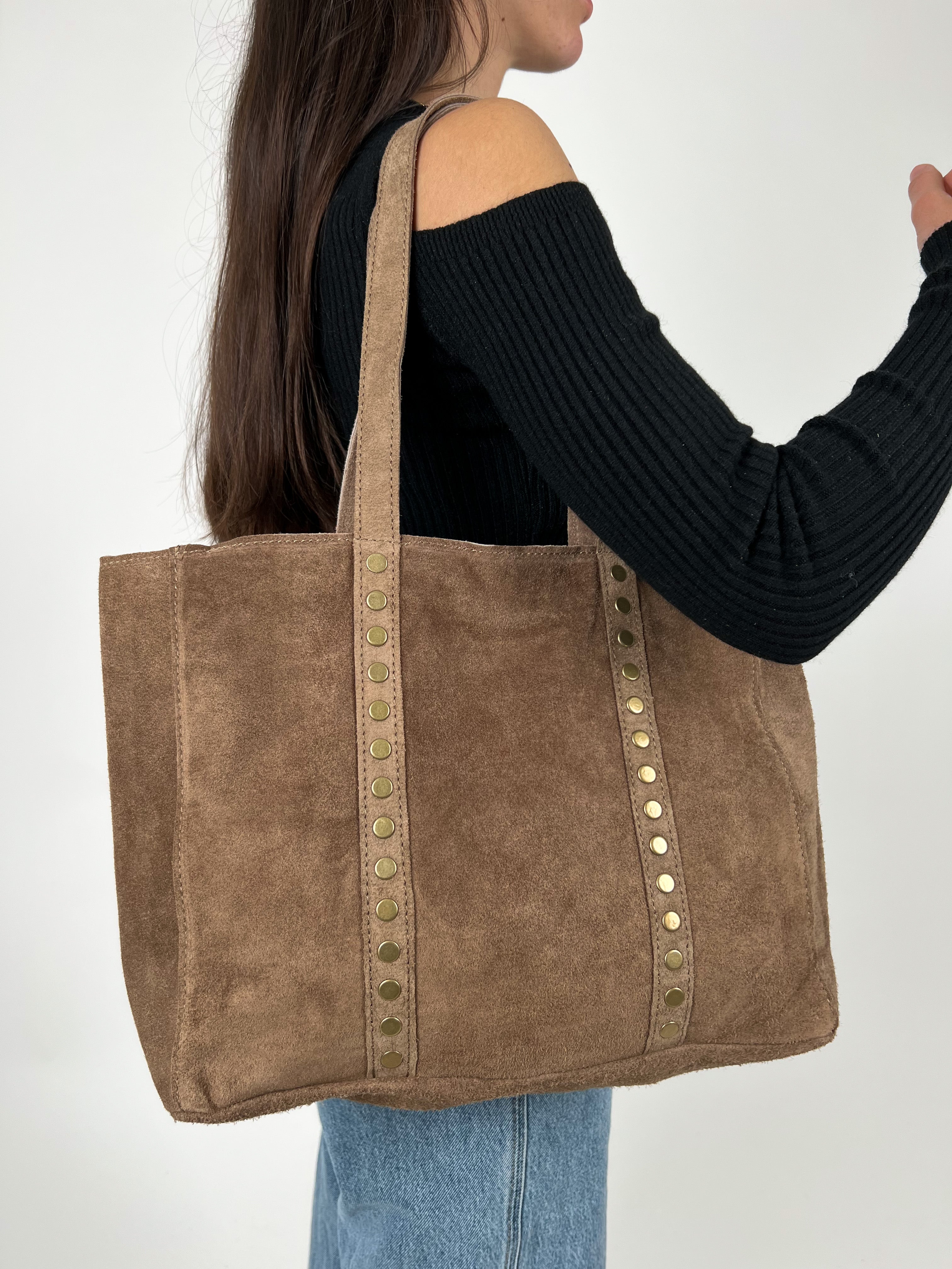 Bolso tachas maxi taupe