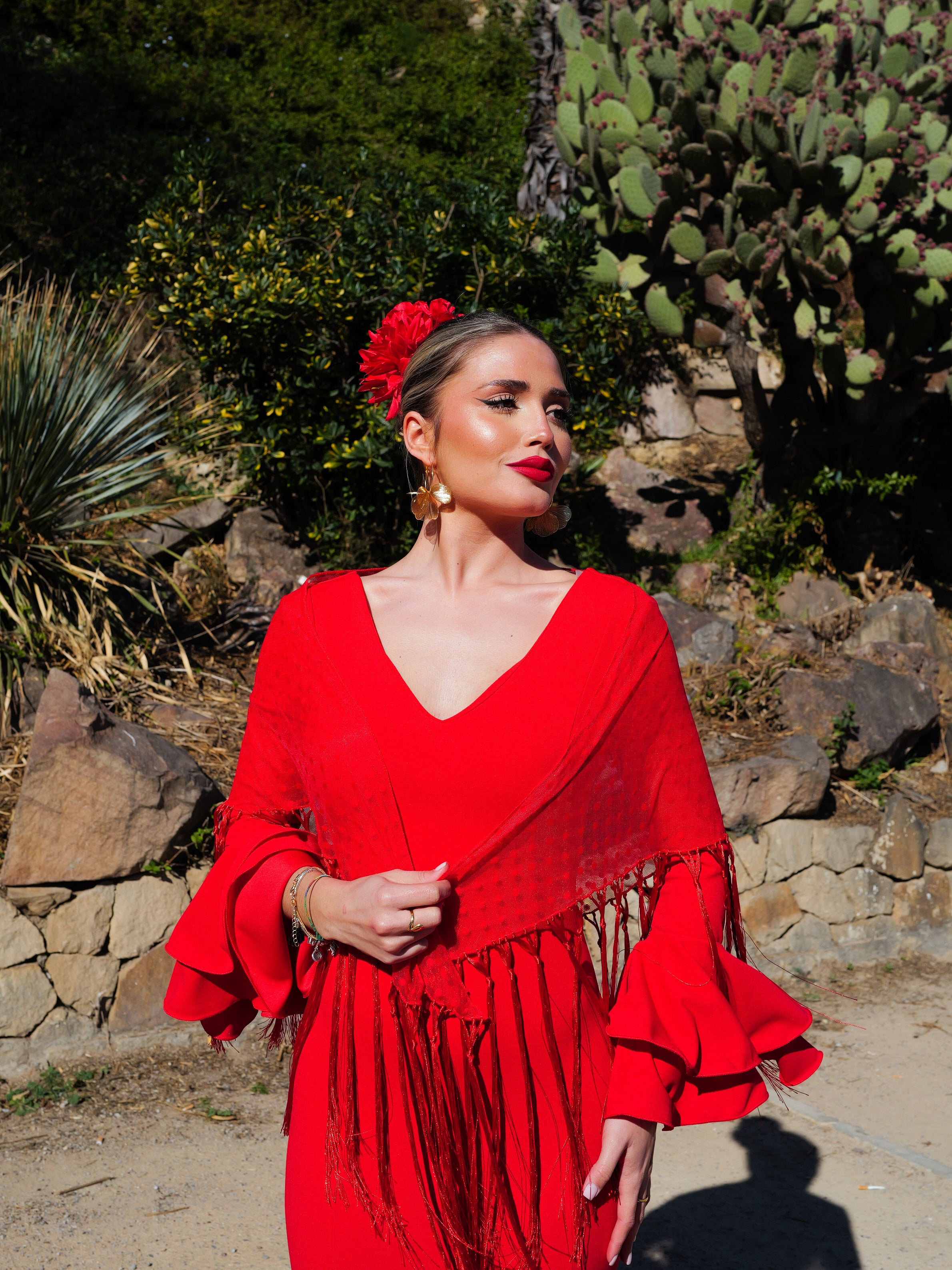 Golden flower hoop earrings