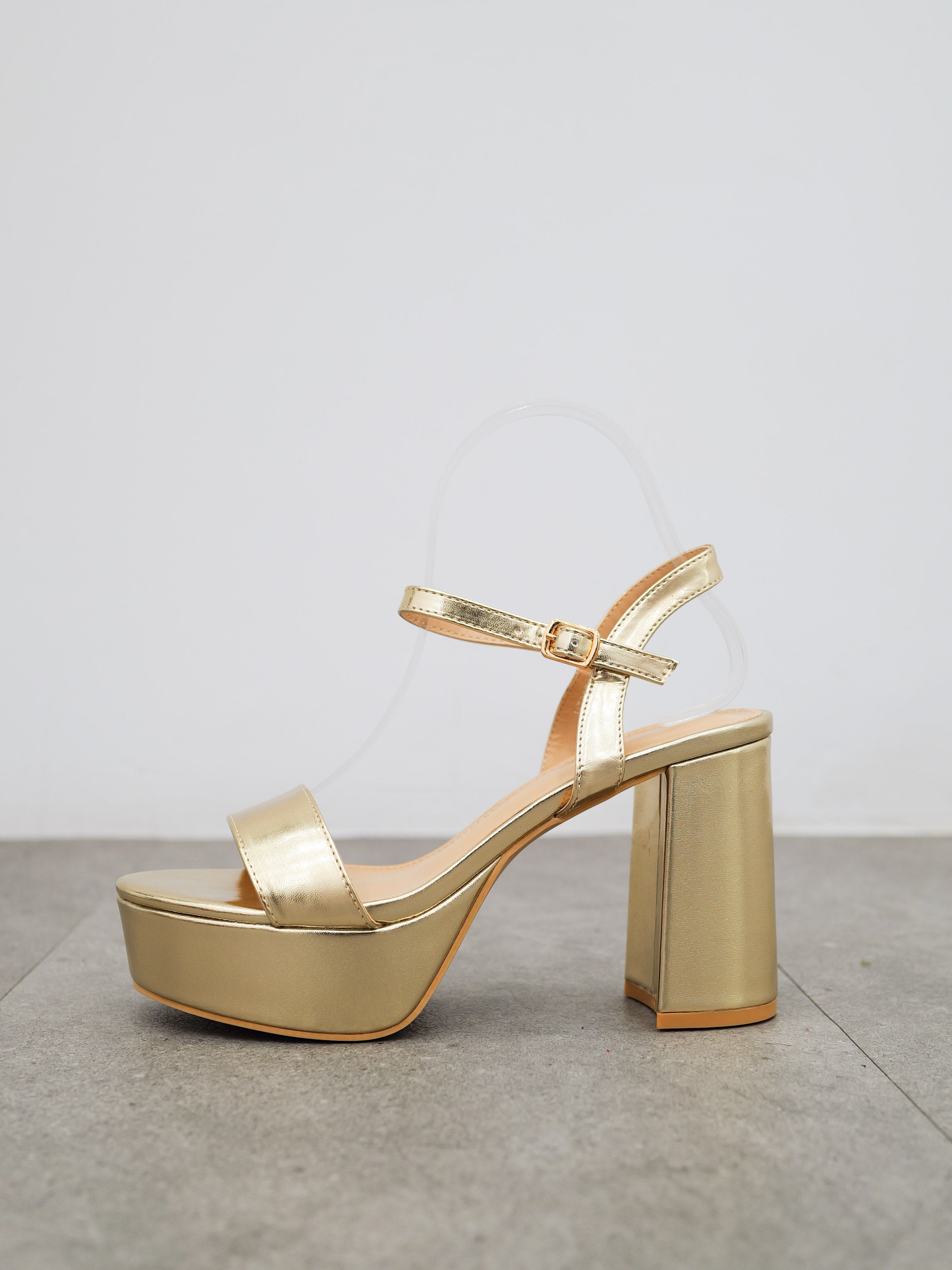 Gold band sandal