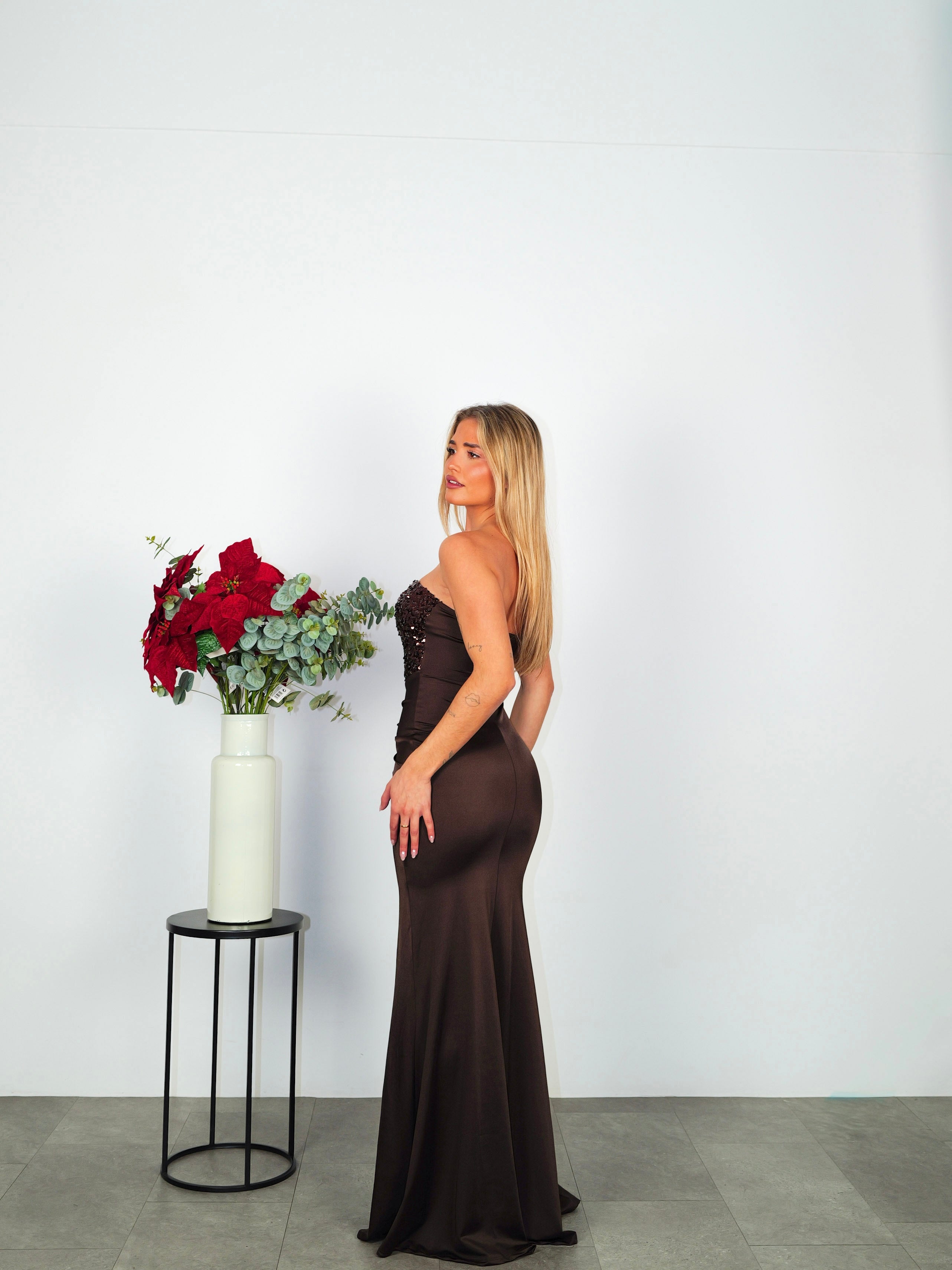 Long corset word dress with chocolate sequins