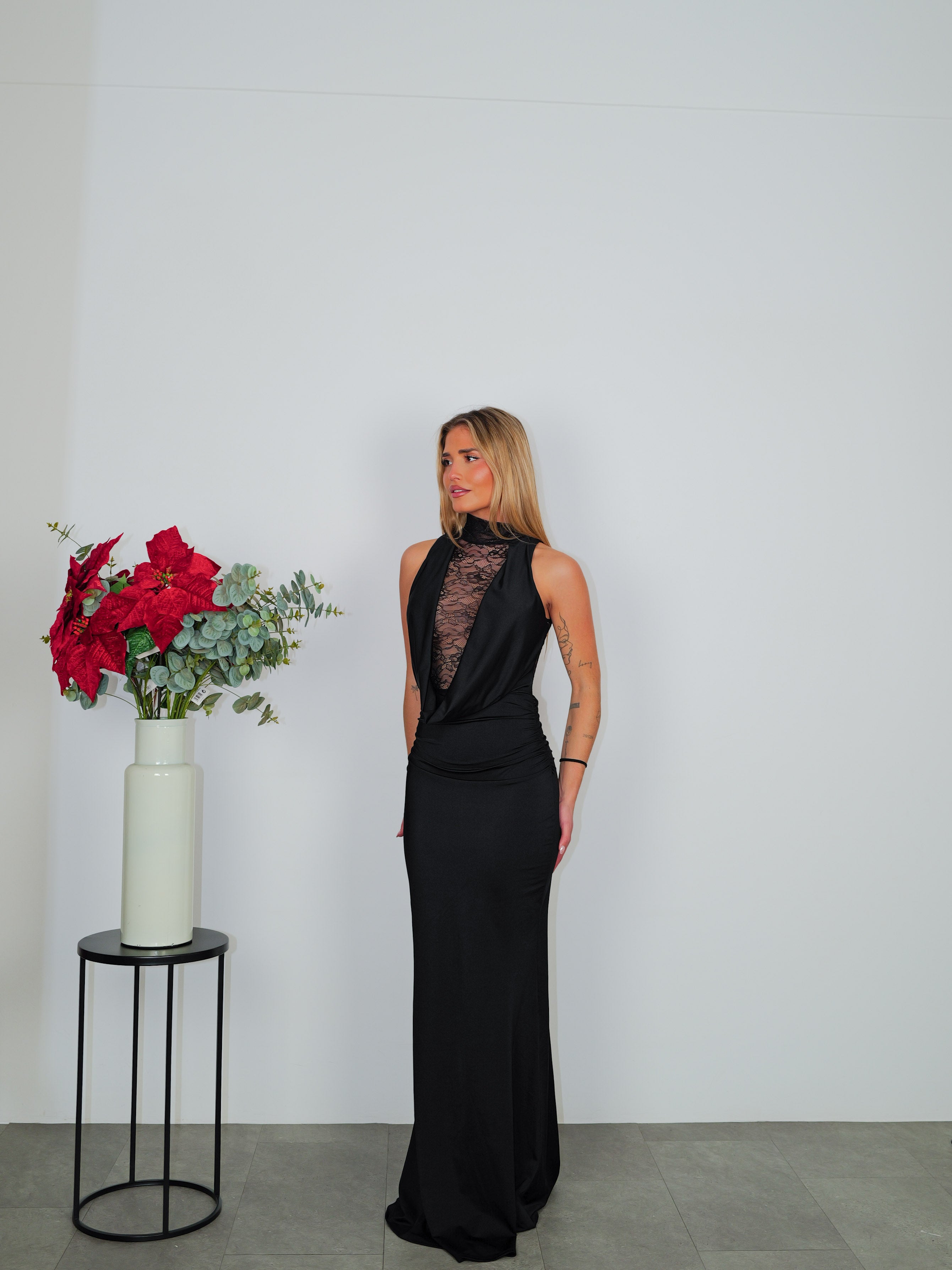 Cascade long dress with black lace neckline