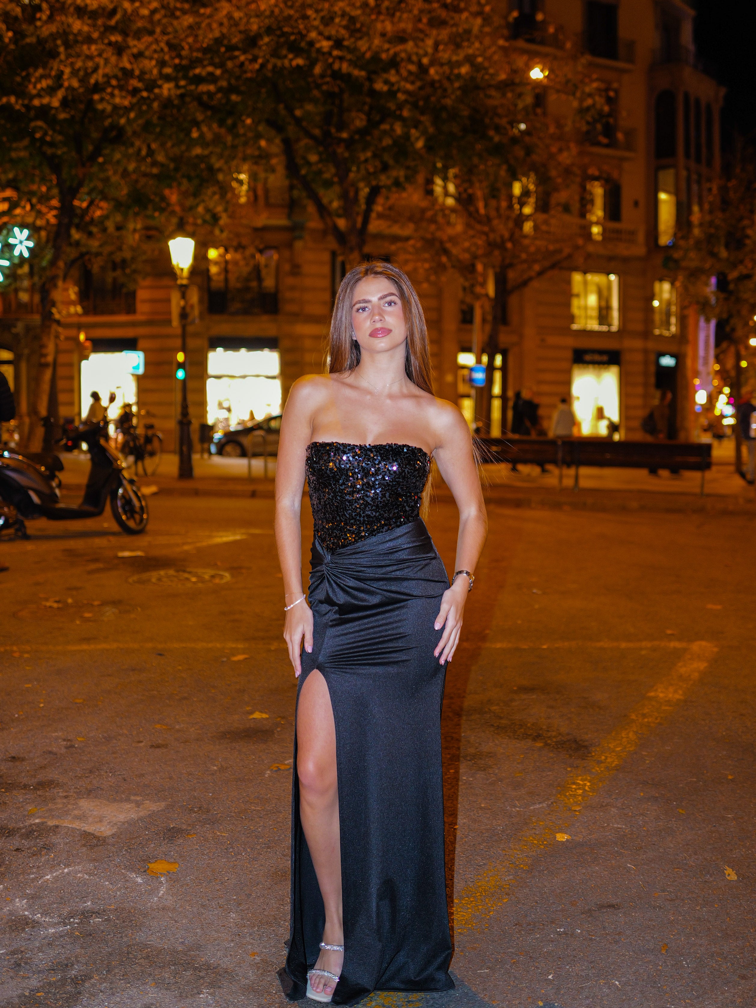 Corset word long dress with black sequins