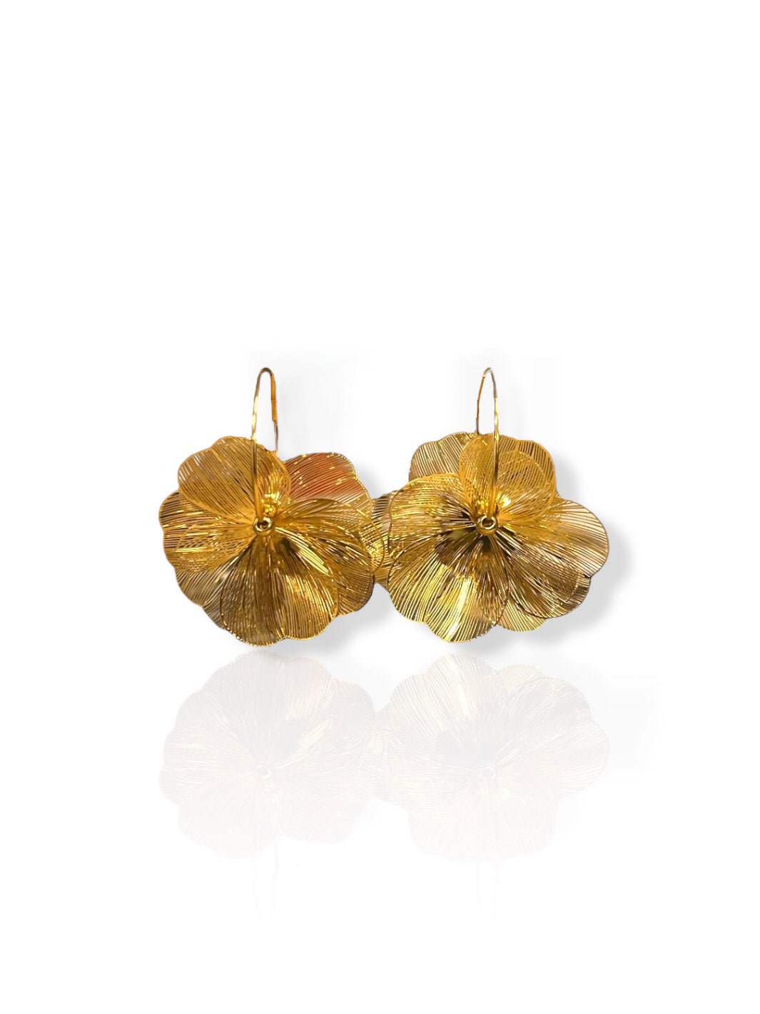 Gold beaded flower earrings - SORELLAS