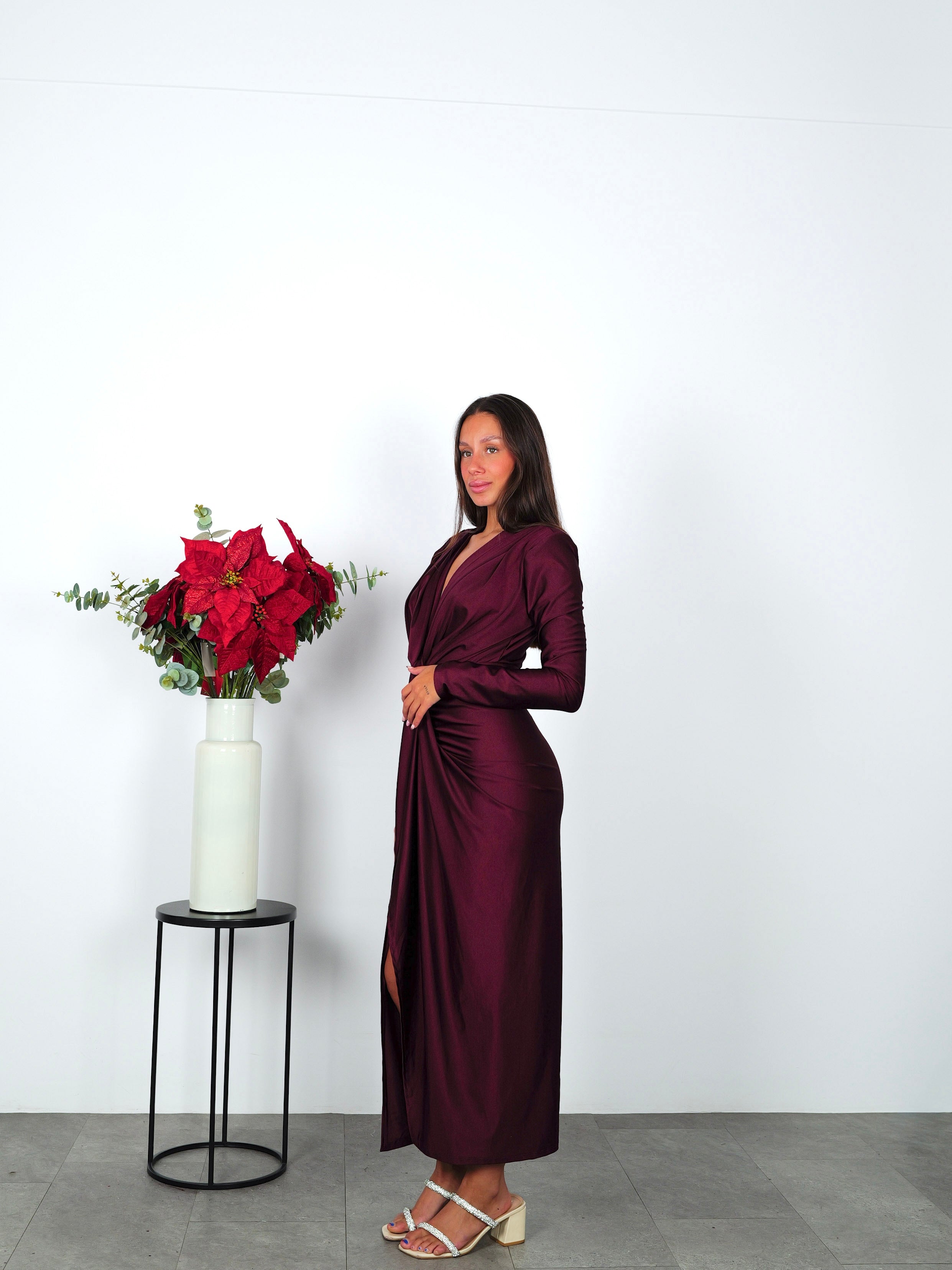 Burgundy knot sleeve dress