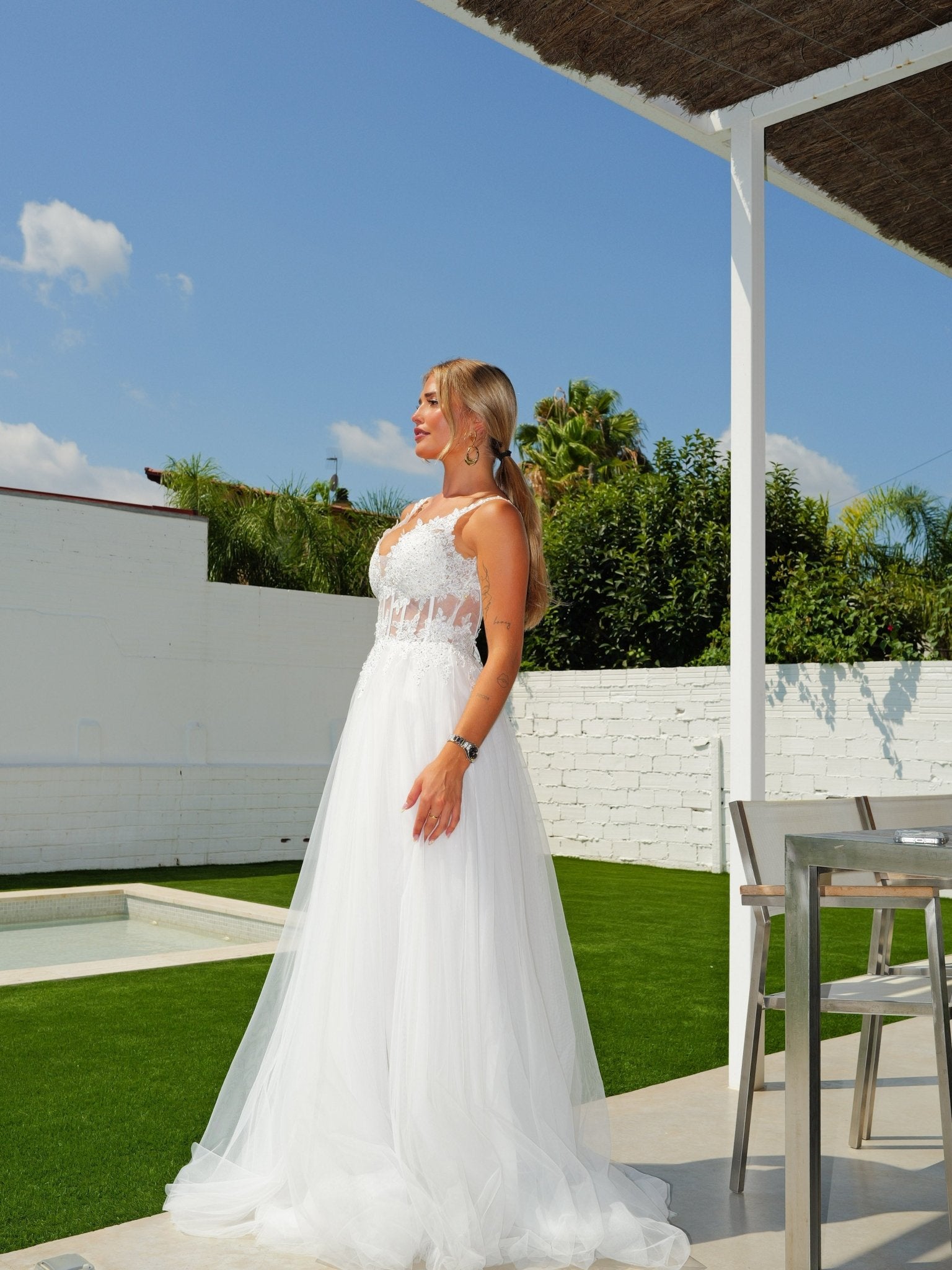 White tulle V-neck corset dress - SORELLAS