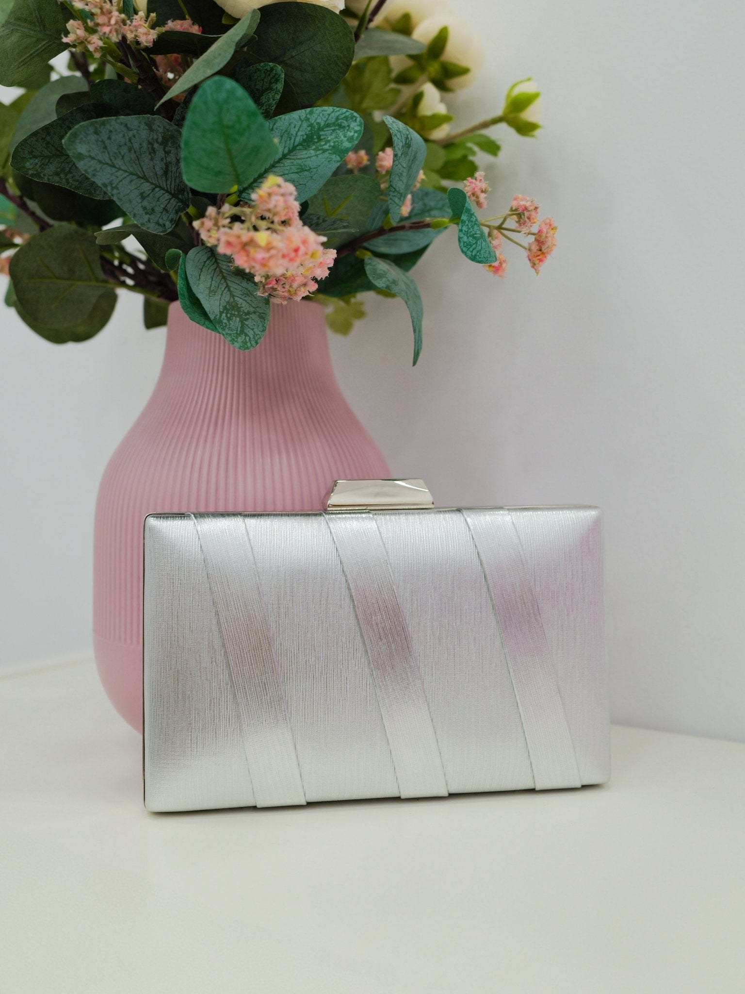 Silver textured band clutch - SORELLAS