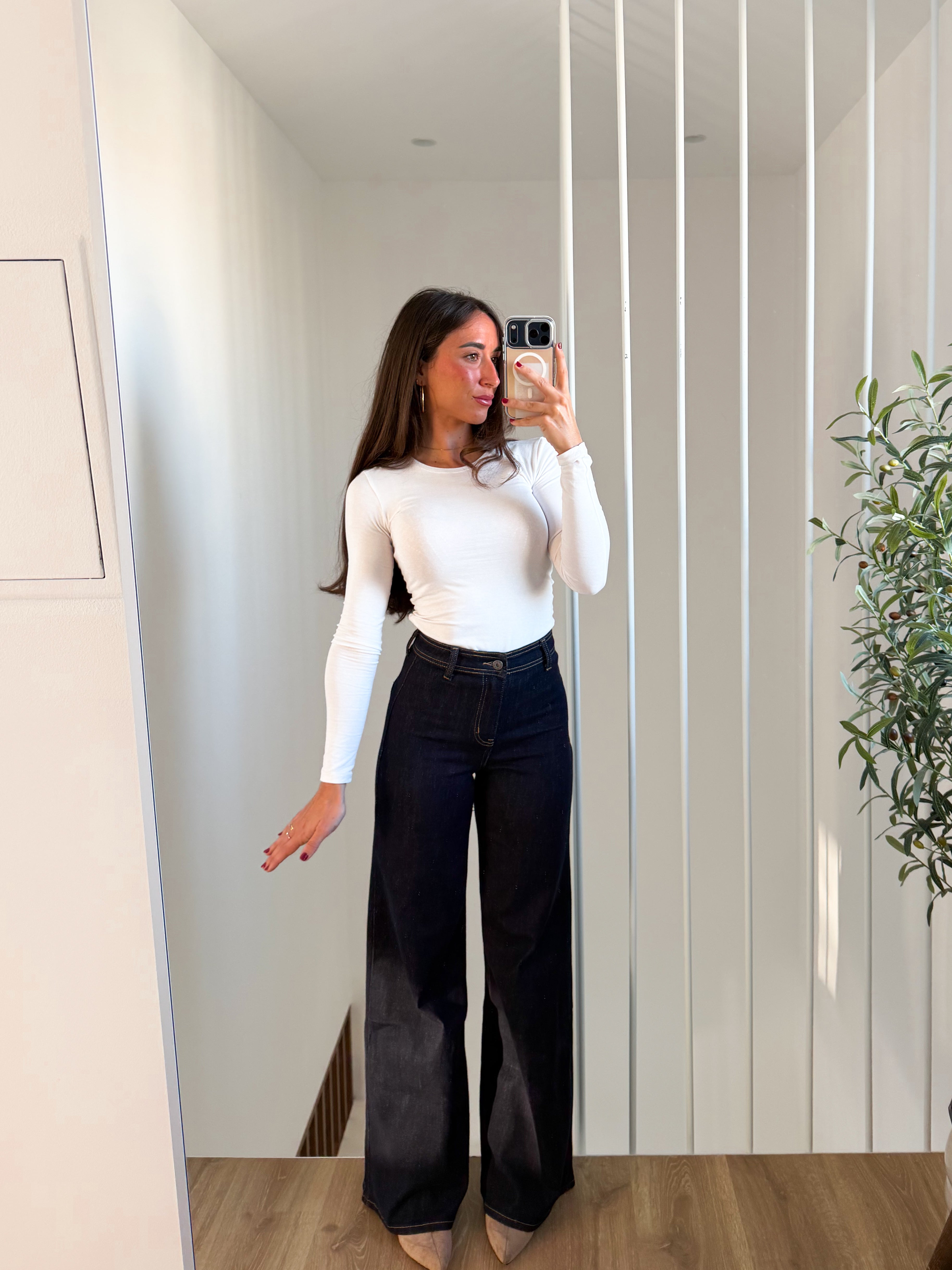 Wide leg high rise jean