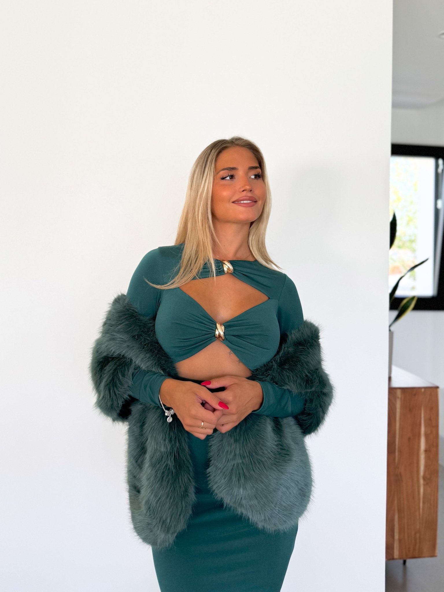 Bottle hair stole - Sorellas The Brand Barcelona S.L.