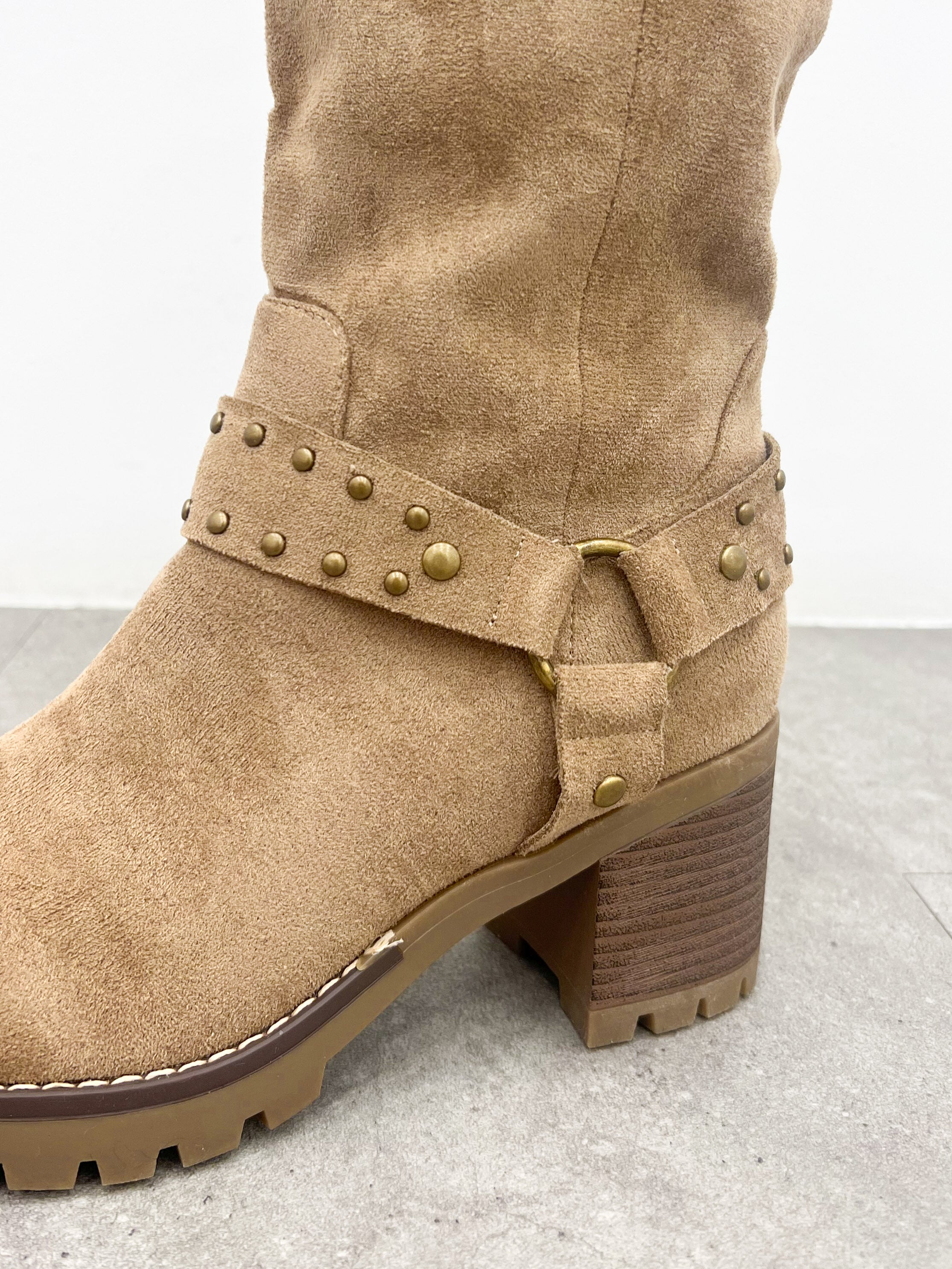 Botte à anneaux beige