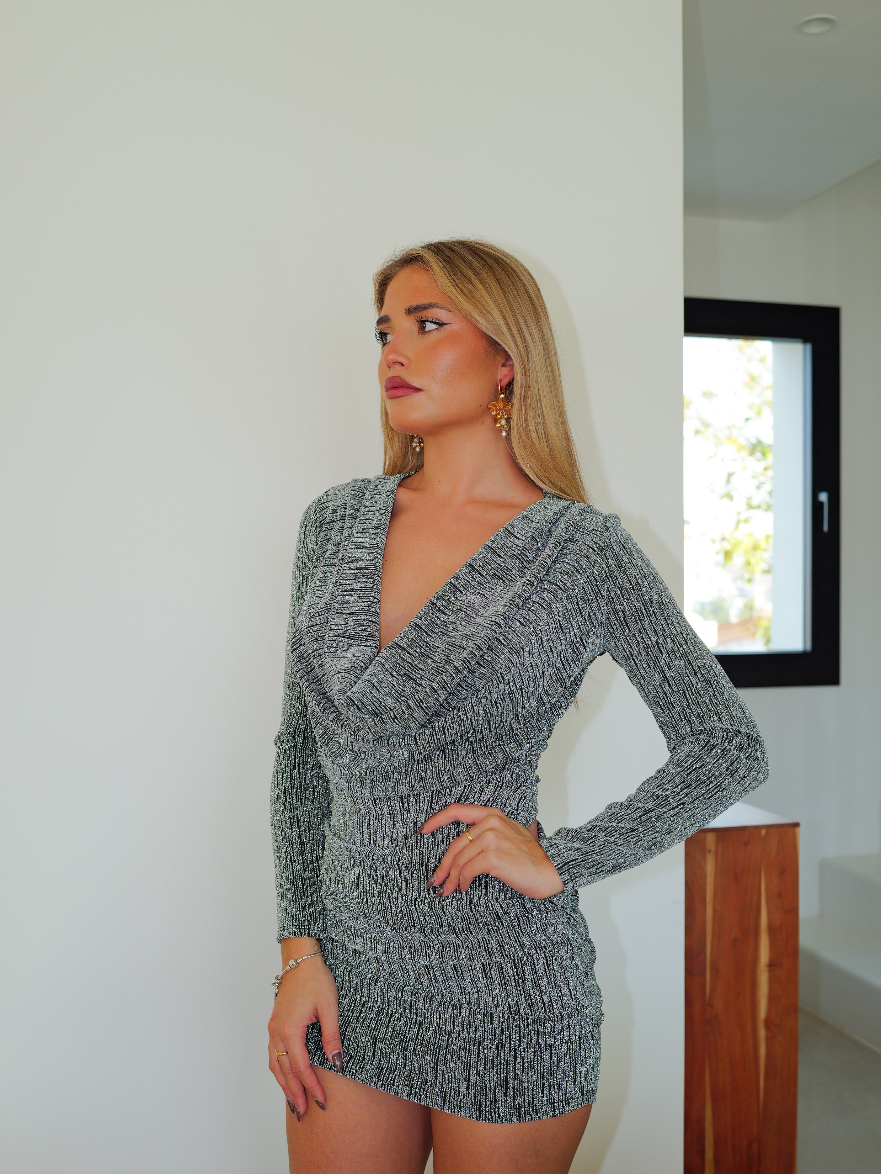 Mini robe cascade en lurex à paillettes argentées