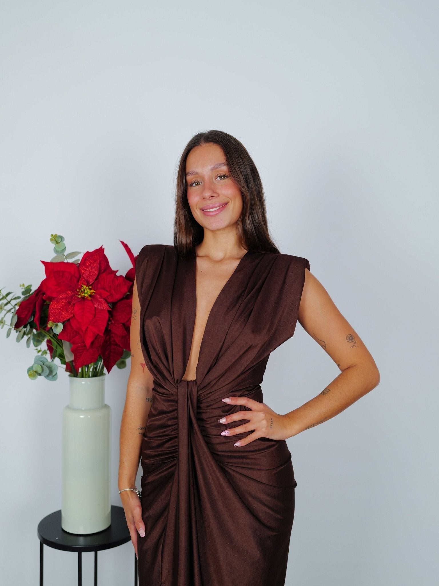 Robe à encolure nouée chocolat - Sorellas The Brand Barcelona S.L