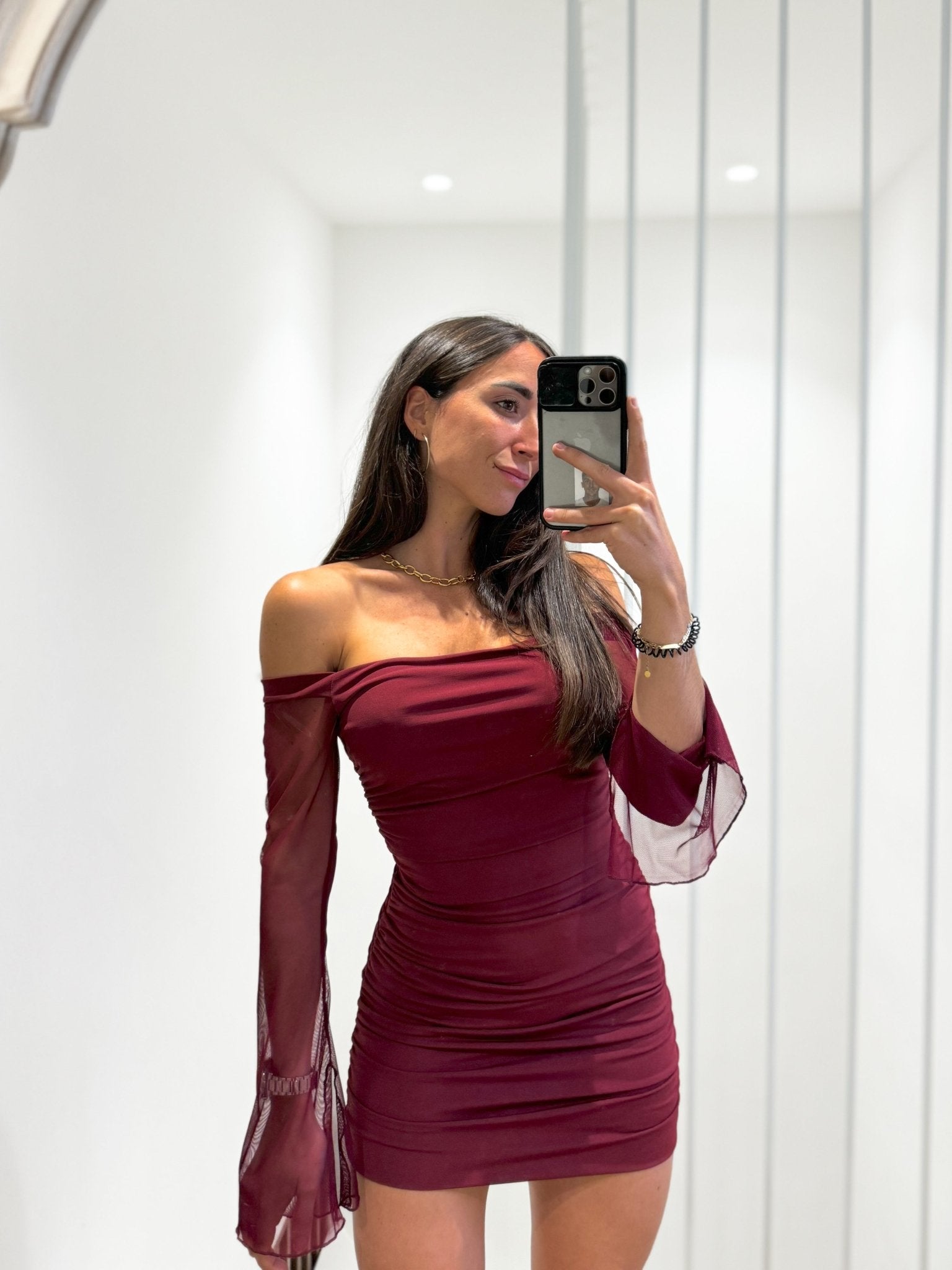 Mini-robe à manches bardot en tulle bordeaux - Sorellas The Brand Barcelona S.L