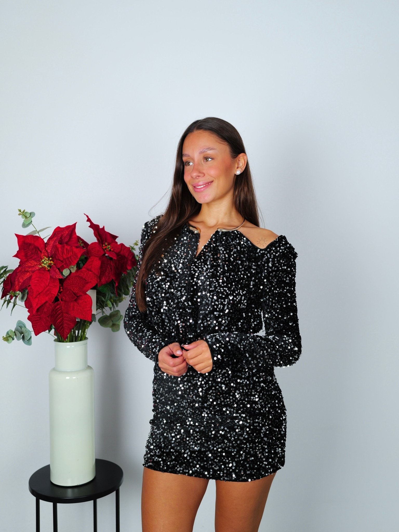 Robe en velours à paillettes avec collier ras-du-cou doré argenté - Sorellas The Brand Barcelona S.L