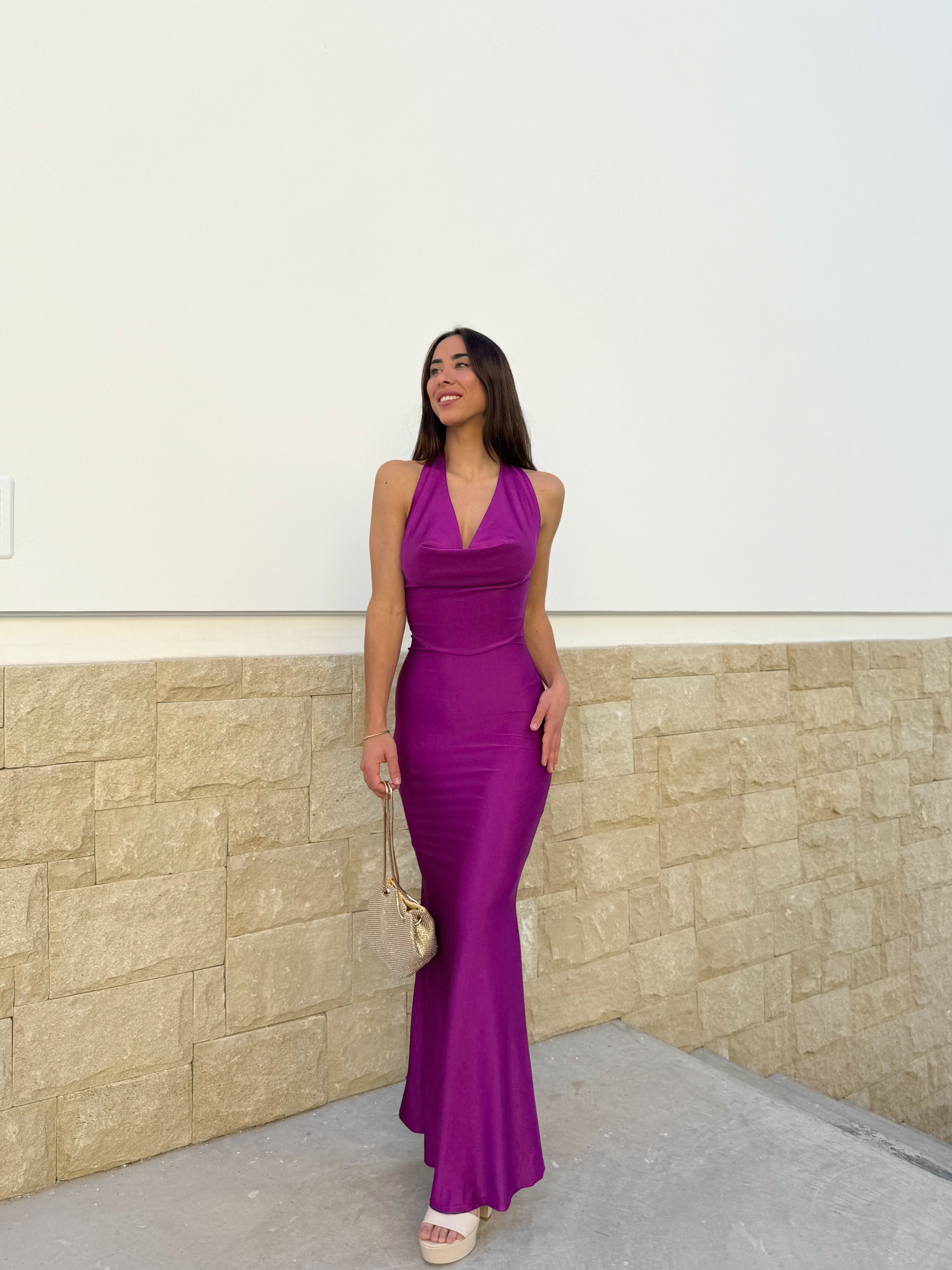 Abito lungo amarena a cascata