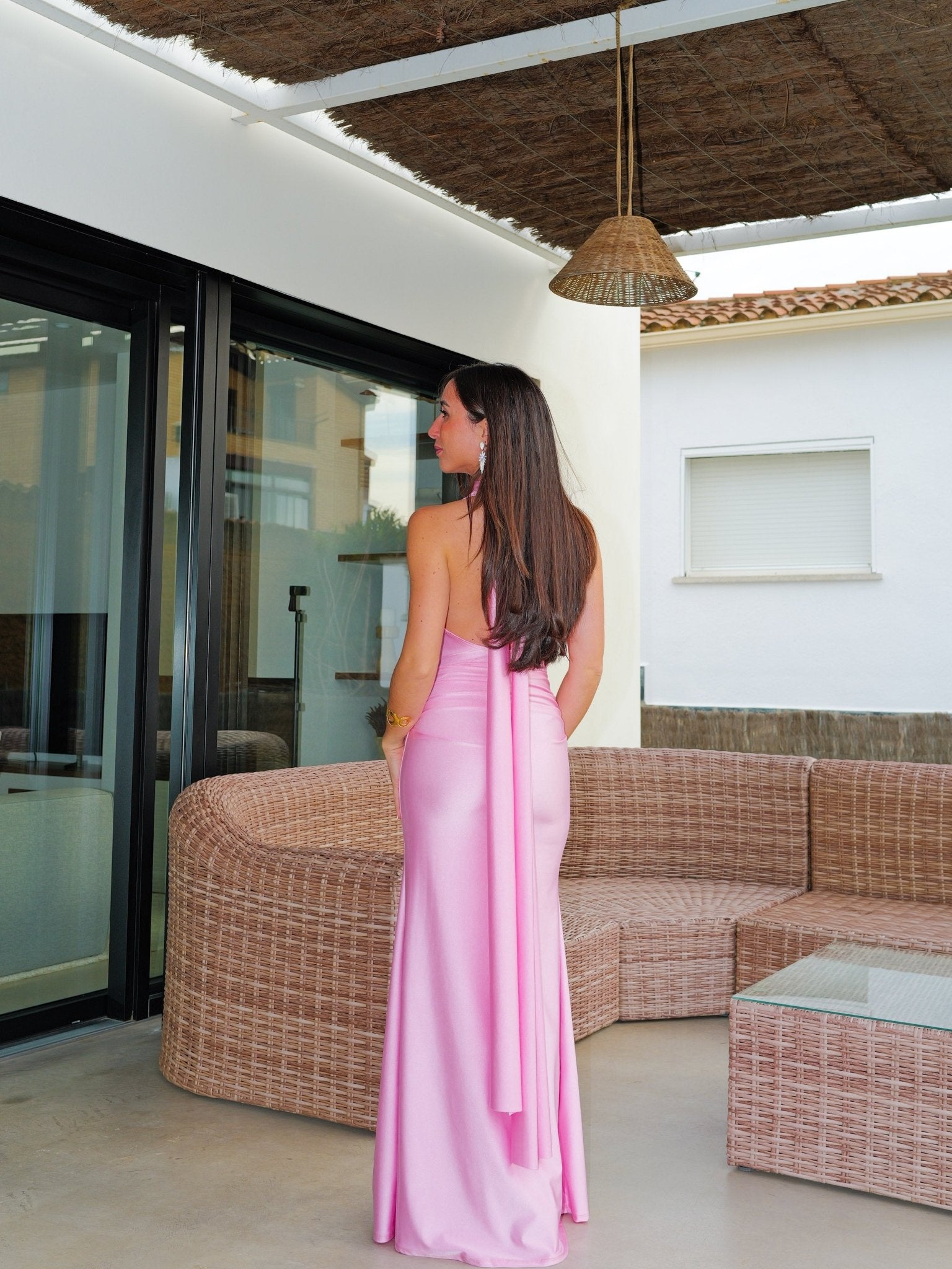 Abito con scollo all'americana e drappeggio sulla schiena rosa - SORELLAS