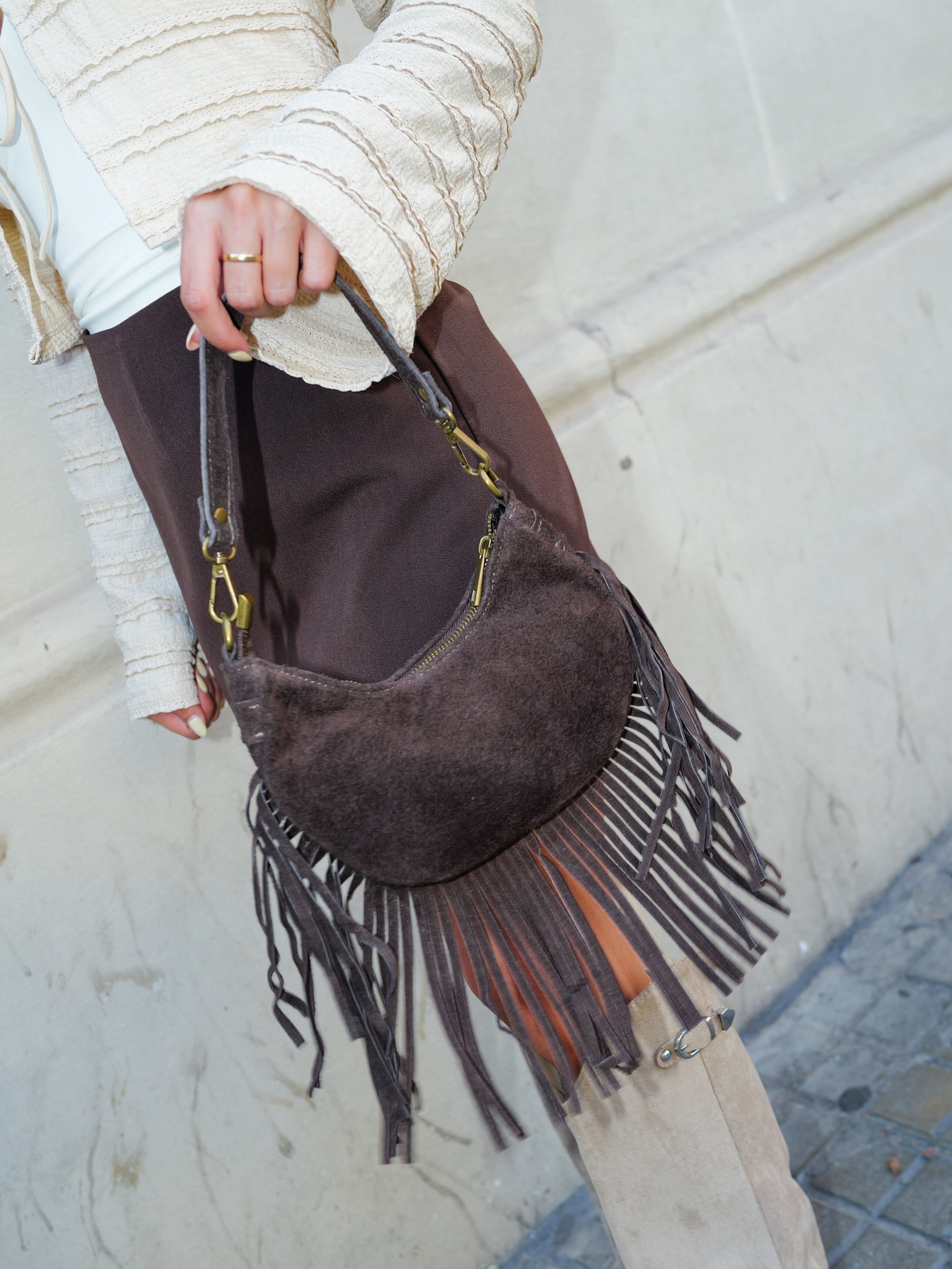 Borsa con frange in pelle color cioccolato