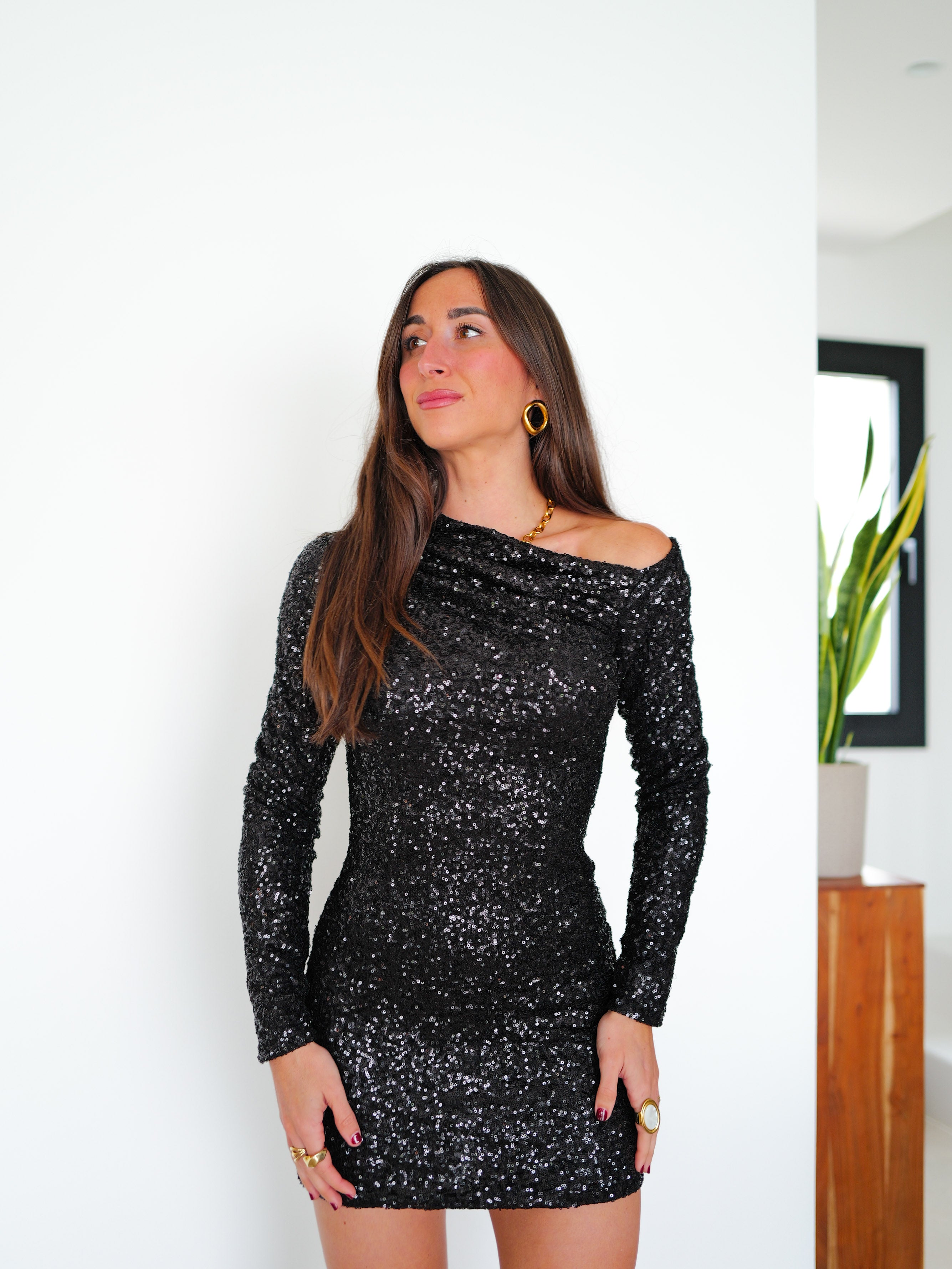 Mini abito asimmetrico glitterato nero