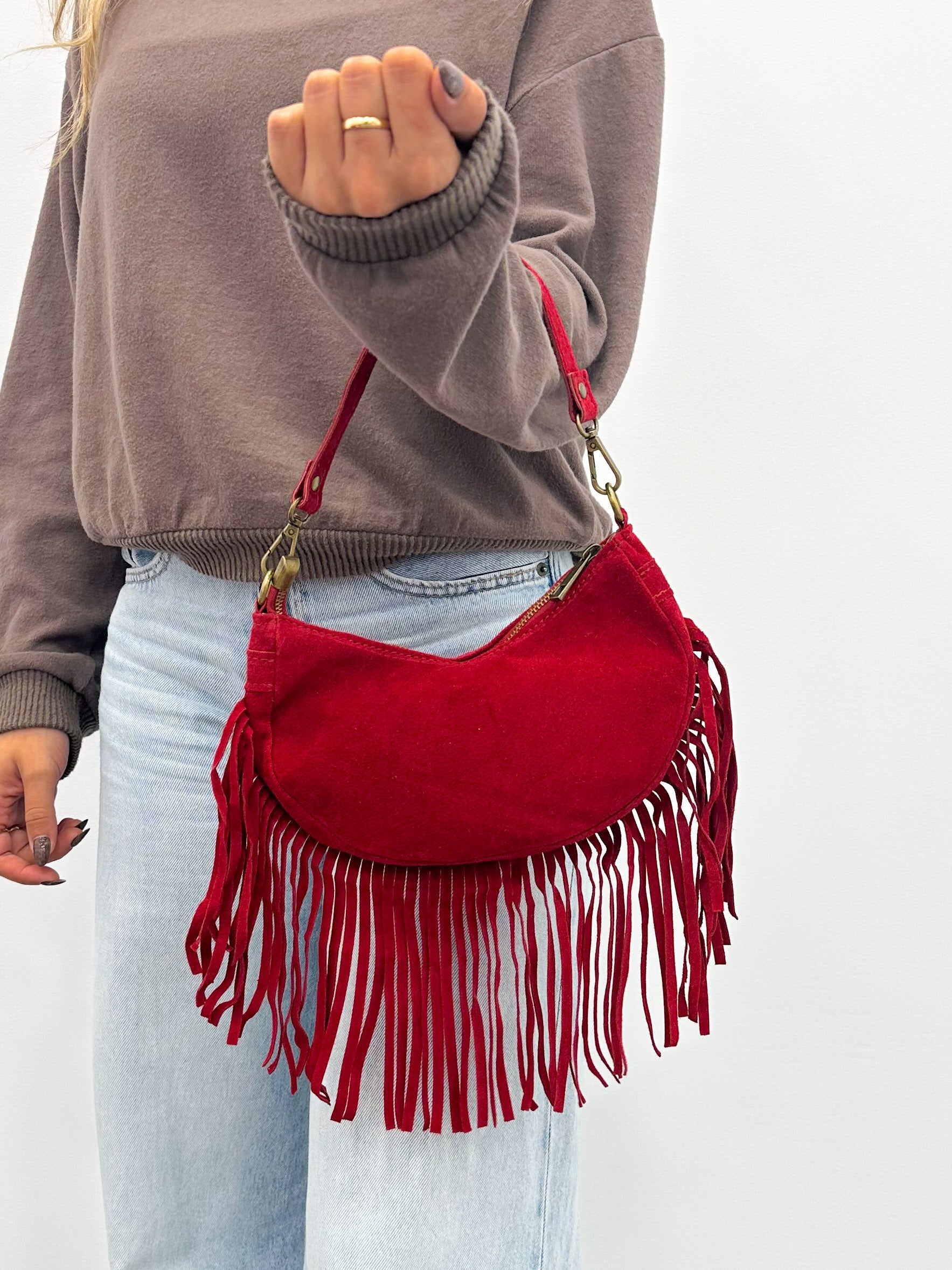 Borsa con frange in pelle rossa