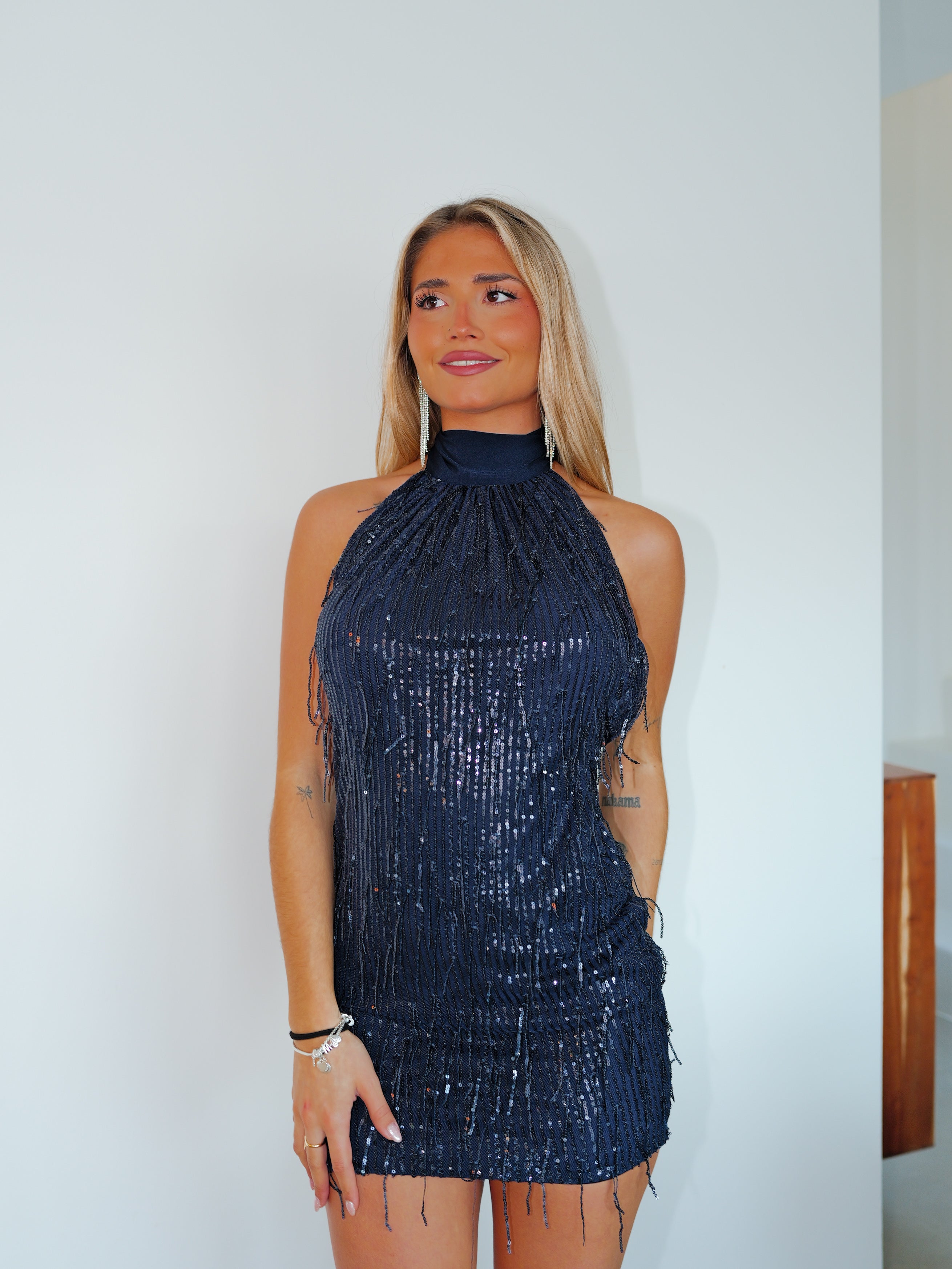 Mini abito navy con frange e glitter