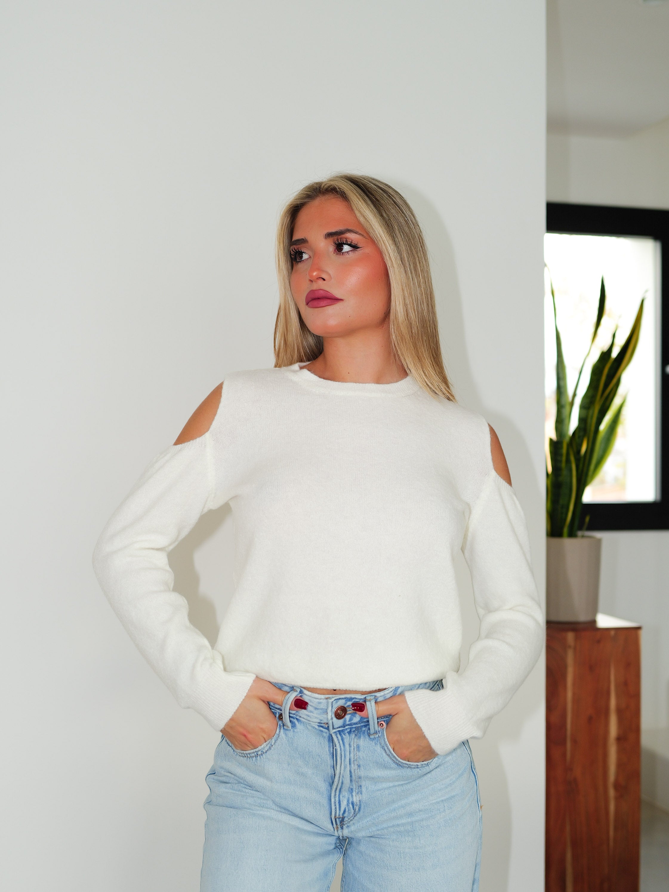Maglione girocollo spalle bianco