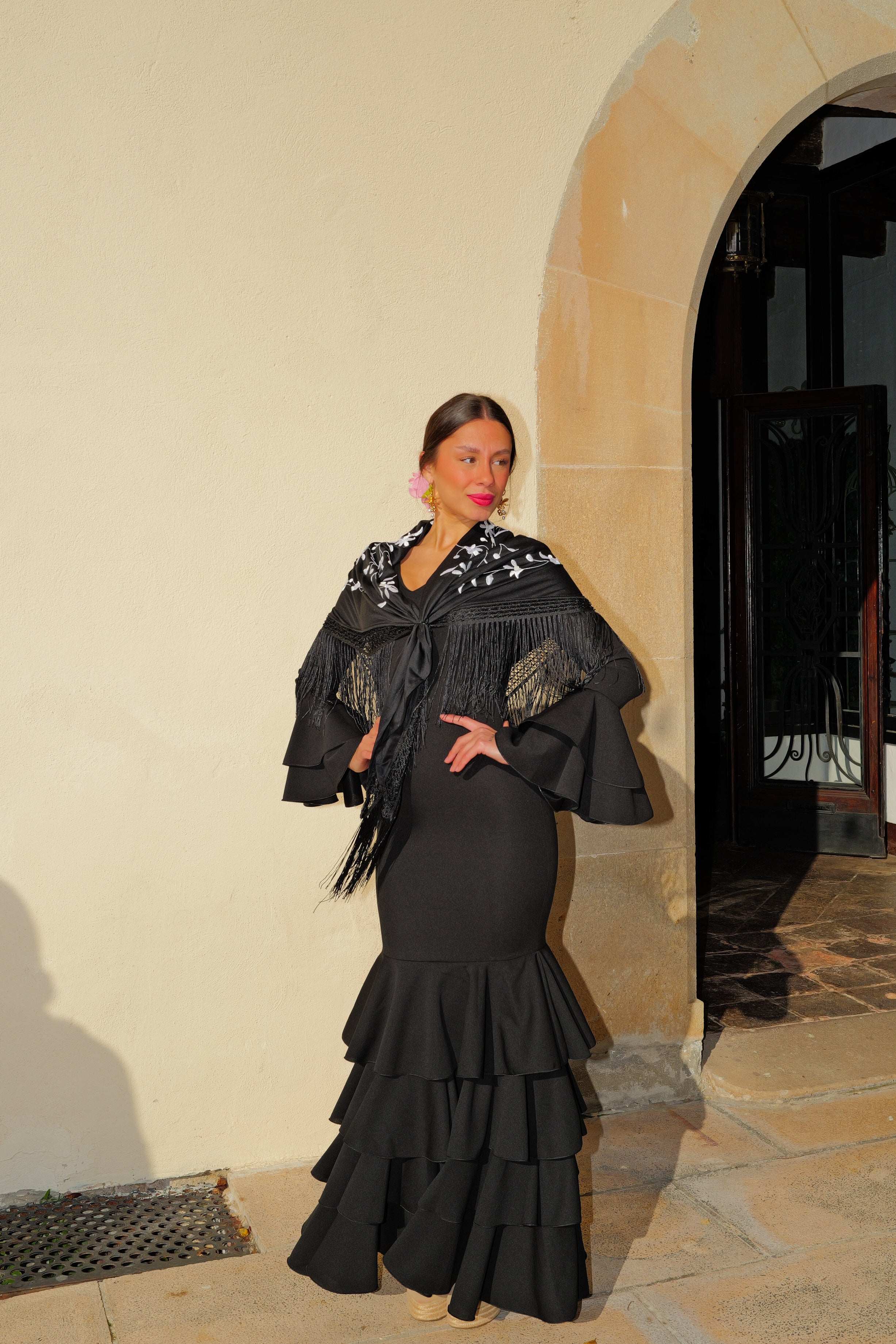 Abito da flamenco con balze nere